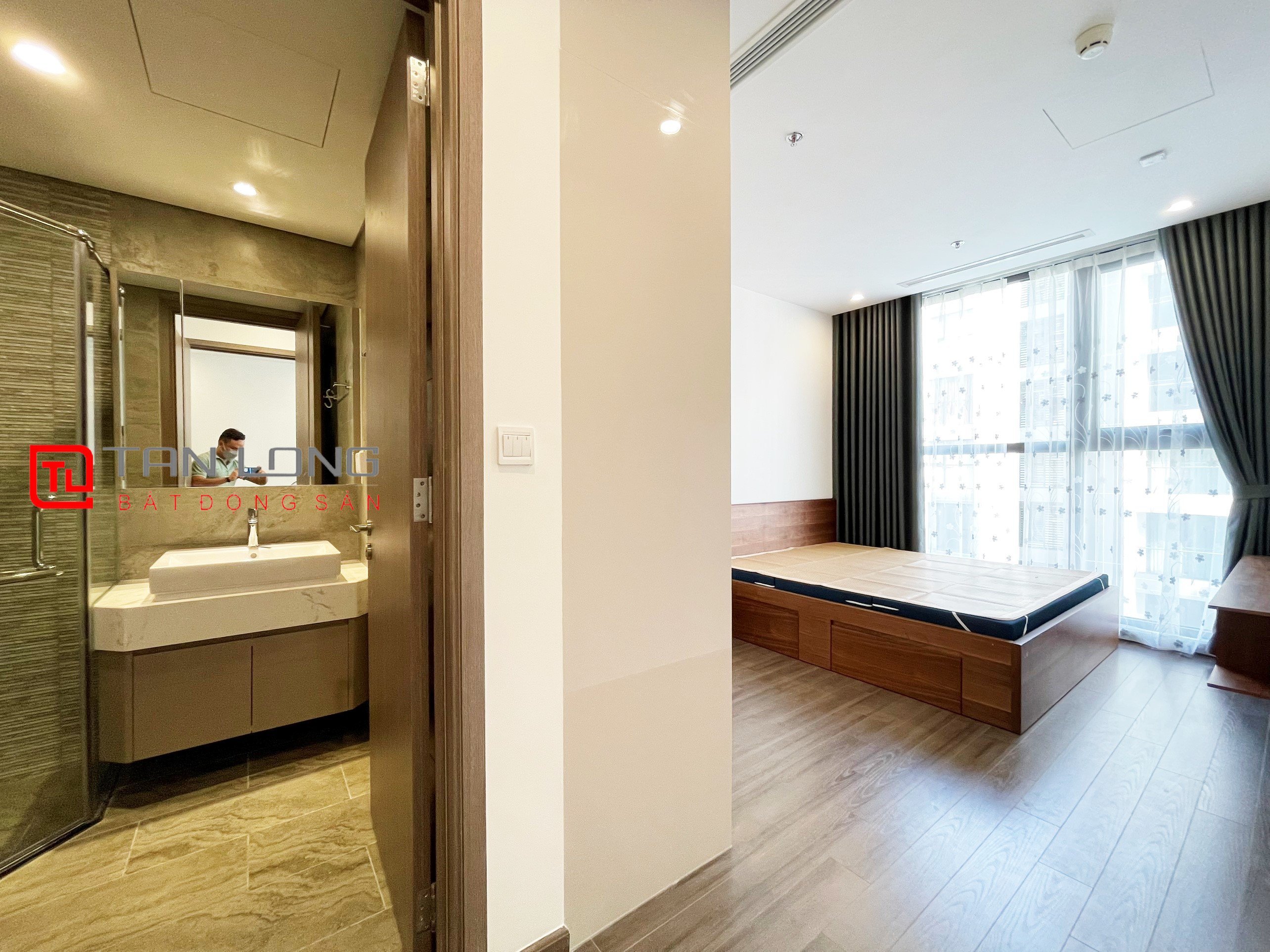 Fully Furnished Apartment for rent in S2 building at Vinhomes Symphony 7