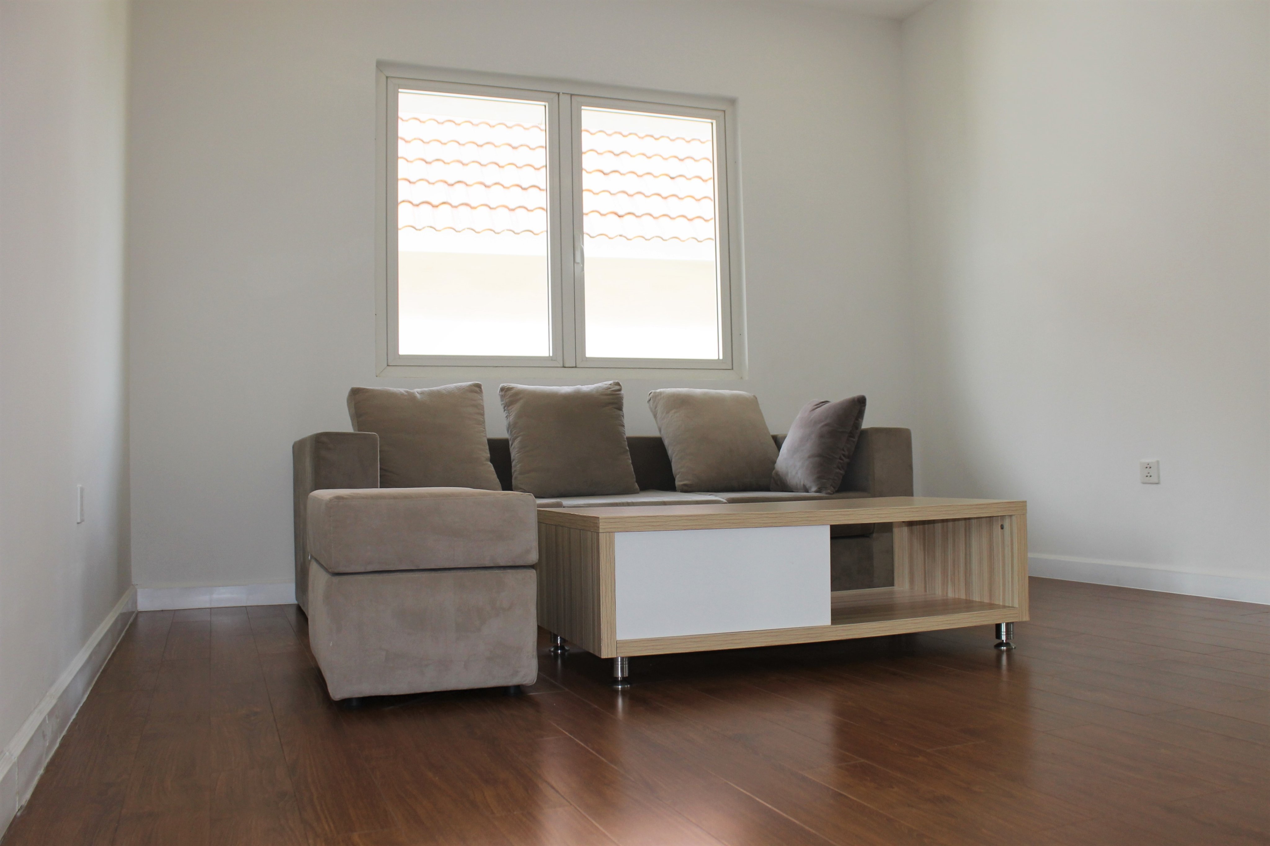 Fully furnished Duplex Villa for rent in Vinhomes Riverside 14