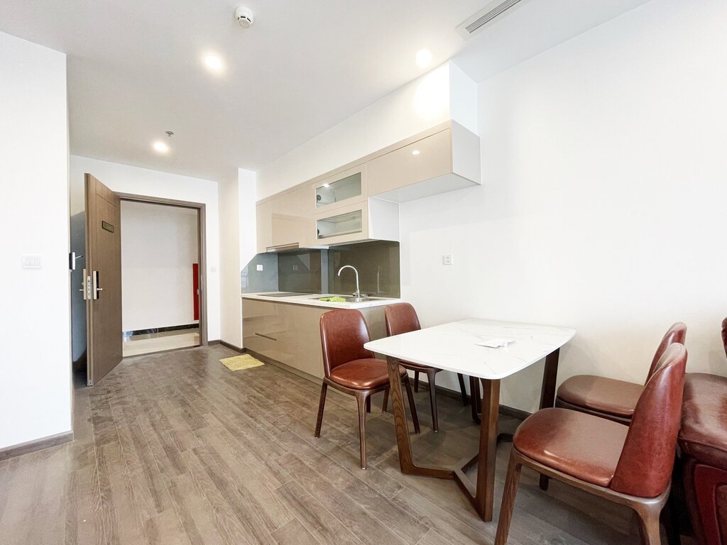 Fully furniture Apartment for rent in Vinhomes Symphony, Long Bien Districts 3