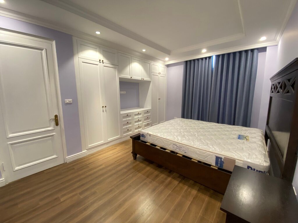Fully furniture villa for rent with 3 bedrooms in Vinhomes The Harmony 5