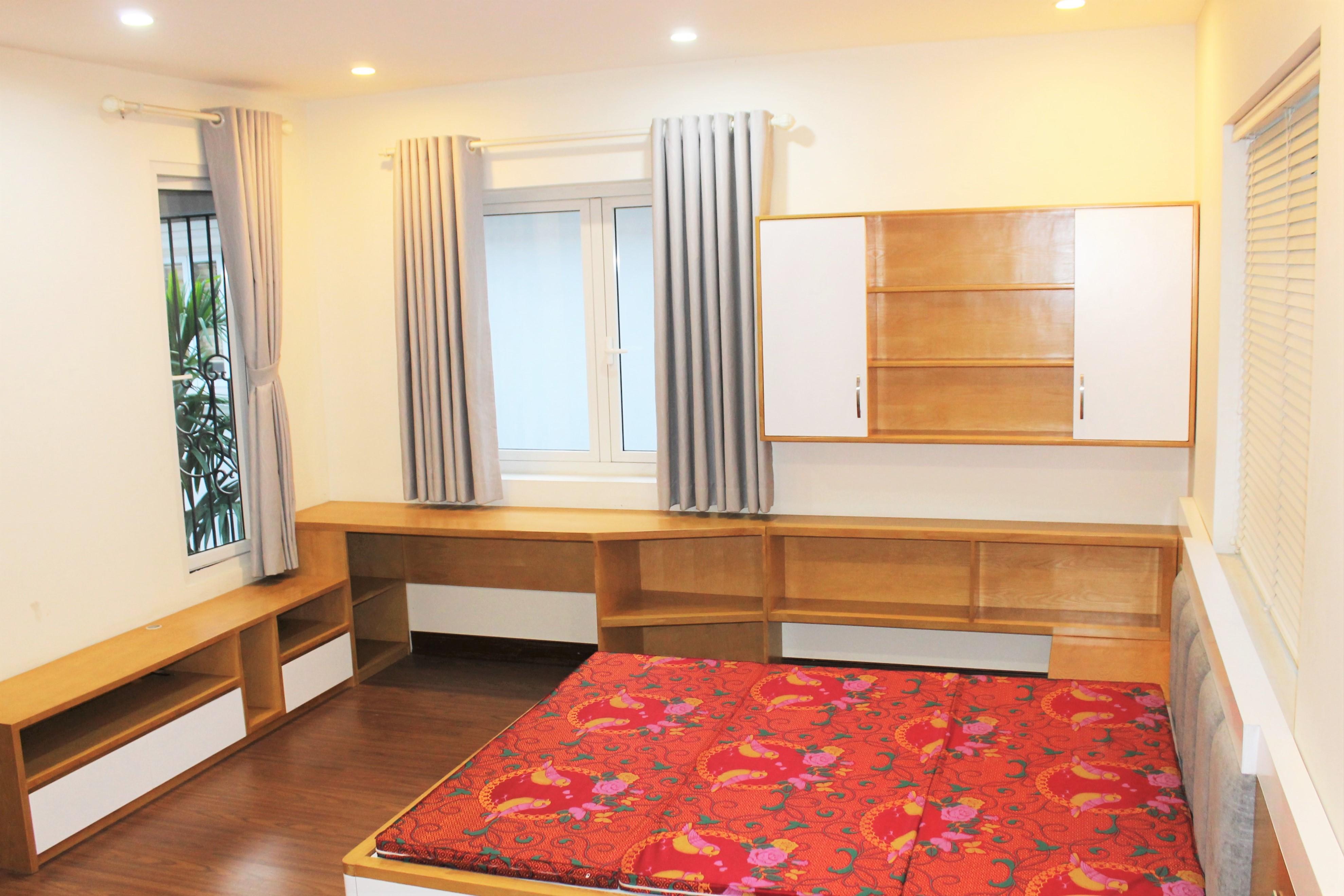 Furnished 3 Bedrooms Duplex Villa To Lease In Vinhomes Riverside 5