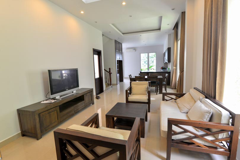 Furnished Villa for rent in Hoa Sua 3, Vinhomes Riverside 1