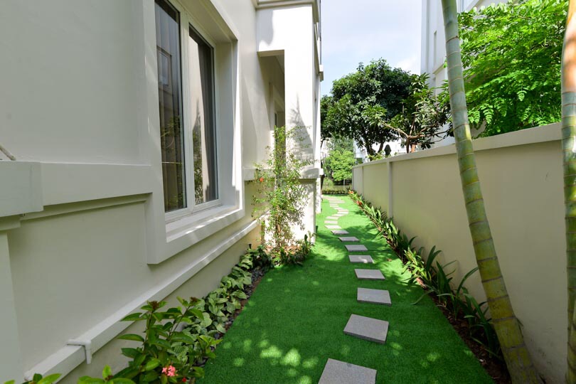 Furnished Villa for rent in Hoa Sua 3, Vinhomes Riverside 13