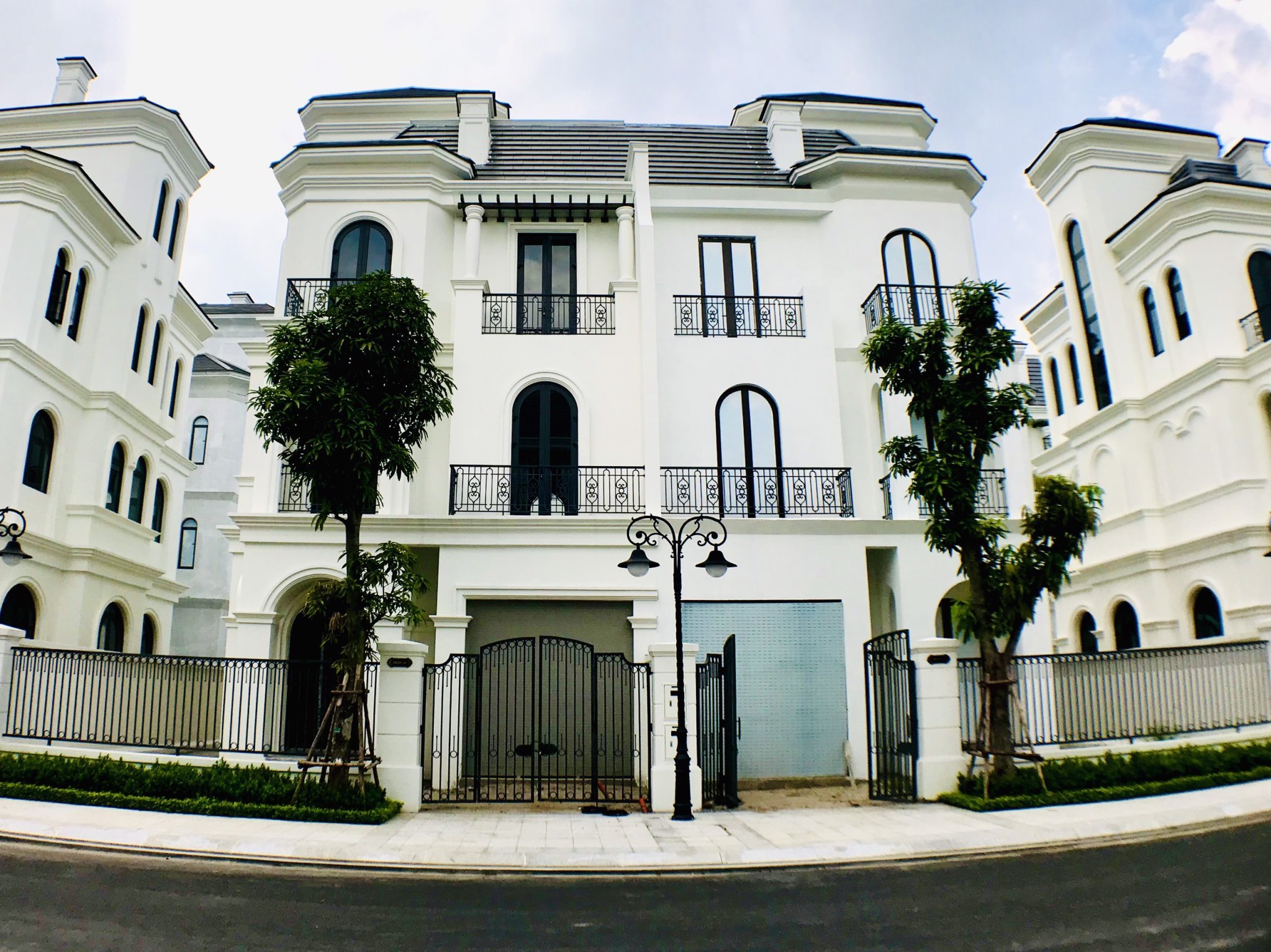 Good Investment in buying Hai Au villa in Vinhomes Ocean Park 7