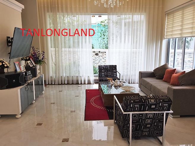 Good price villas for rent on Vinhomes Riveside - Long Bien 2