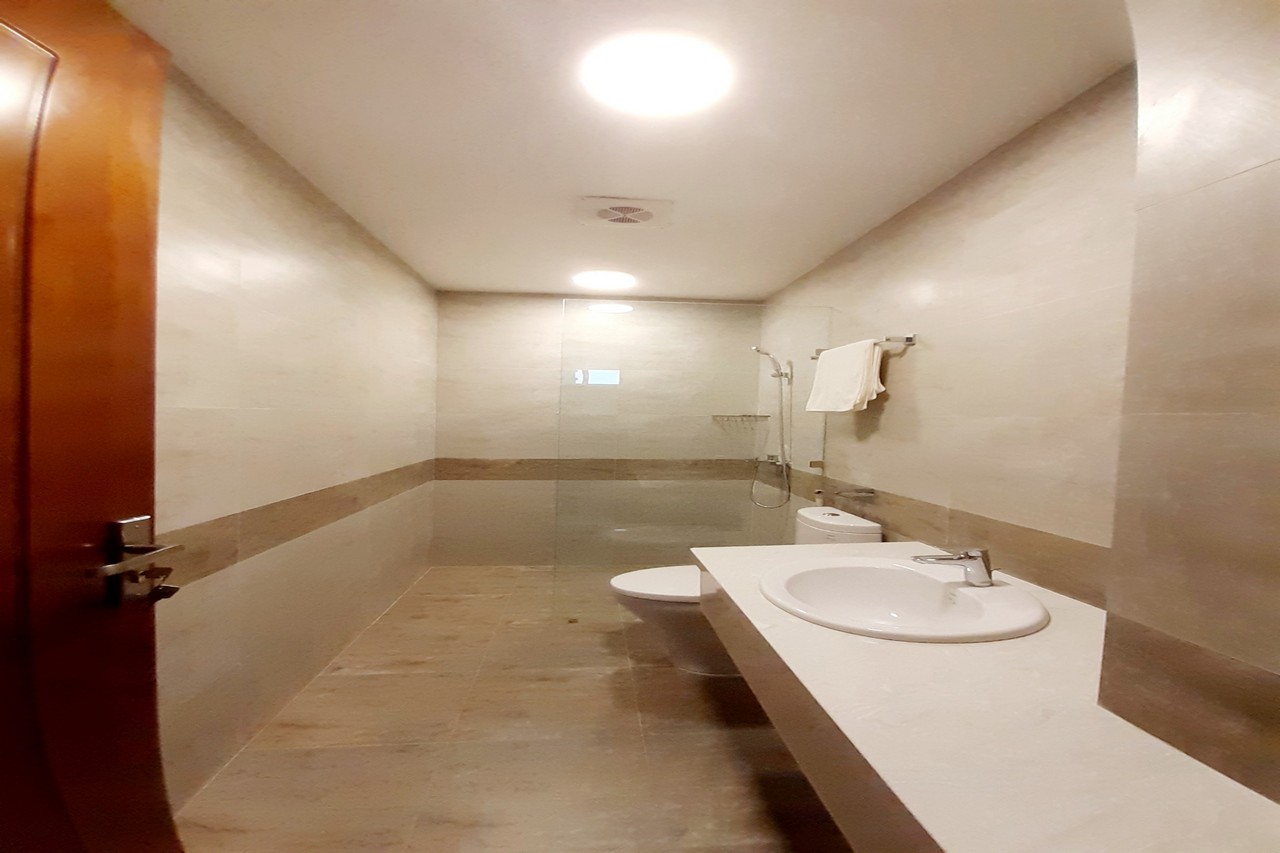 Gorgeous, Brand-new Villa for Rent | Lake nearby 17