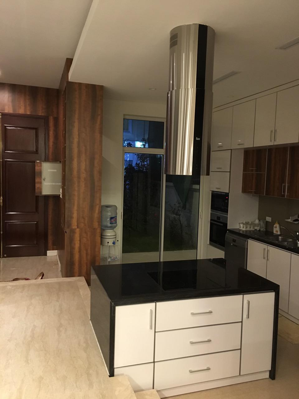 Gorgeous villa for rent at Vinhomes Riverside 7