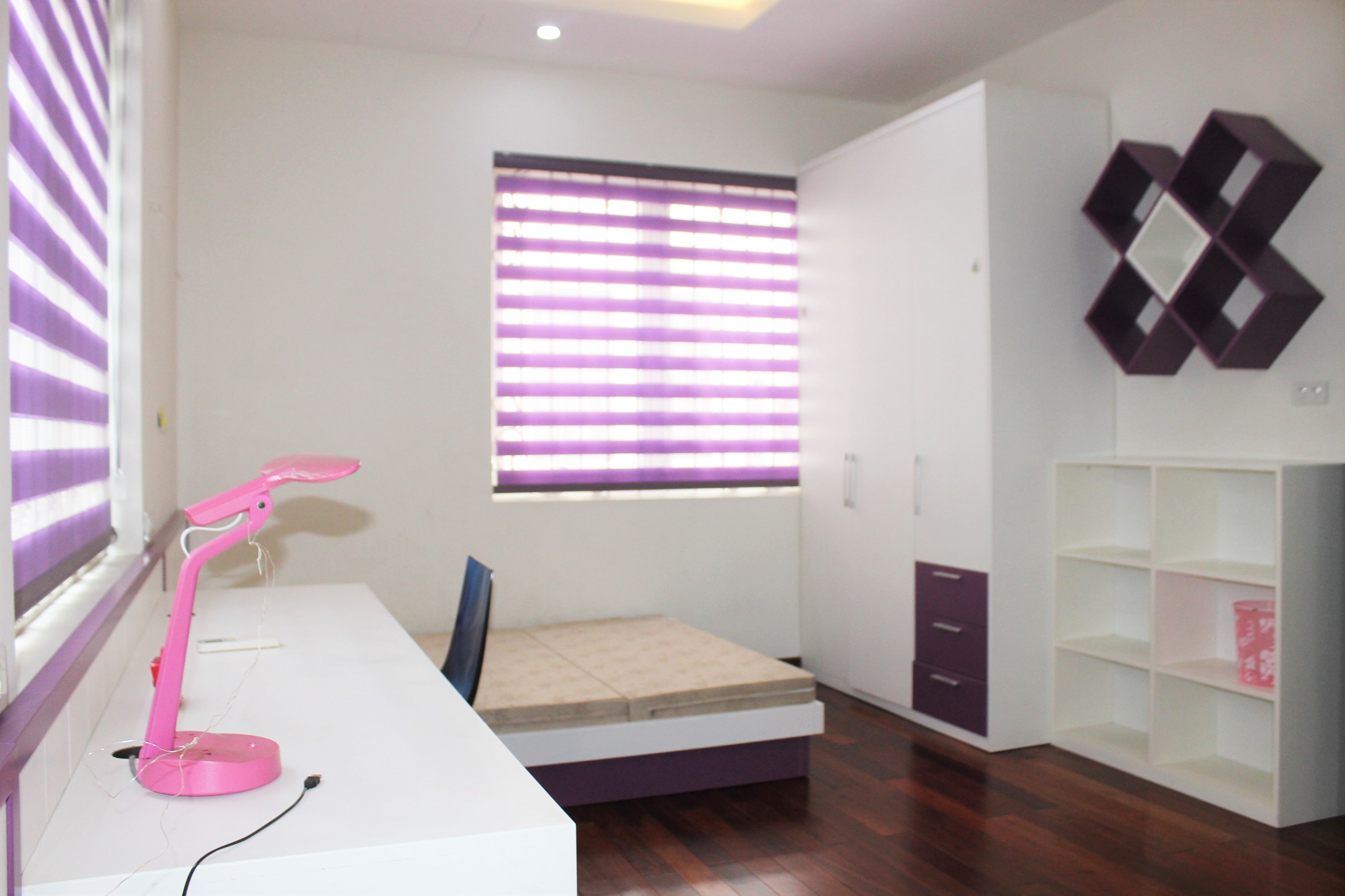 Hanoi Affordable Furnished 3 Bedrooms Duplex Villa in Vinhomes Riverside To Lease 13