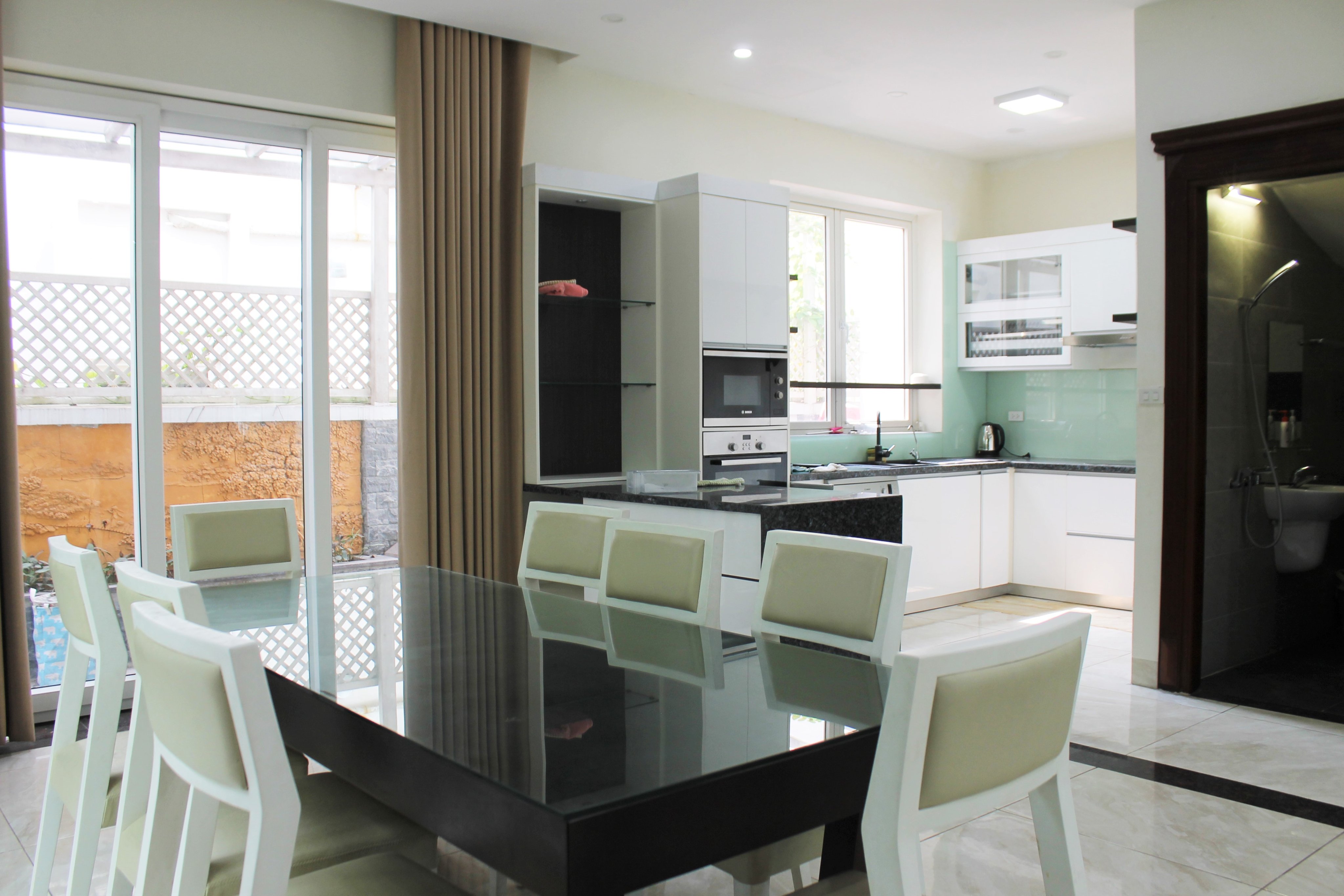 Hanoi Affordable Furnished 3 Bedrooms Duplex Villa in Vinhomes Riverside To Lease 5