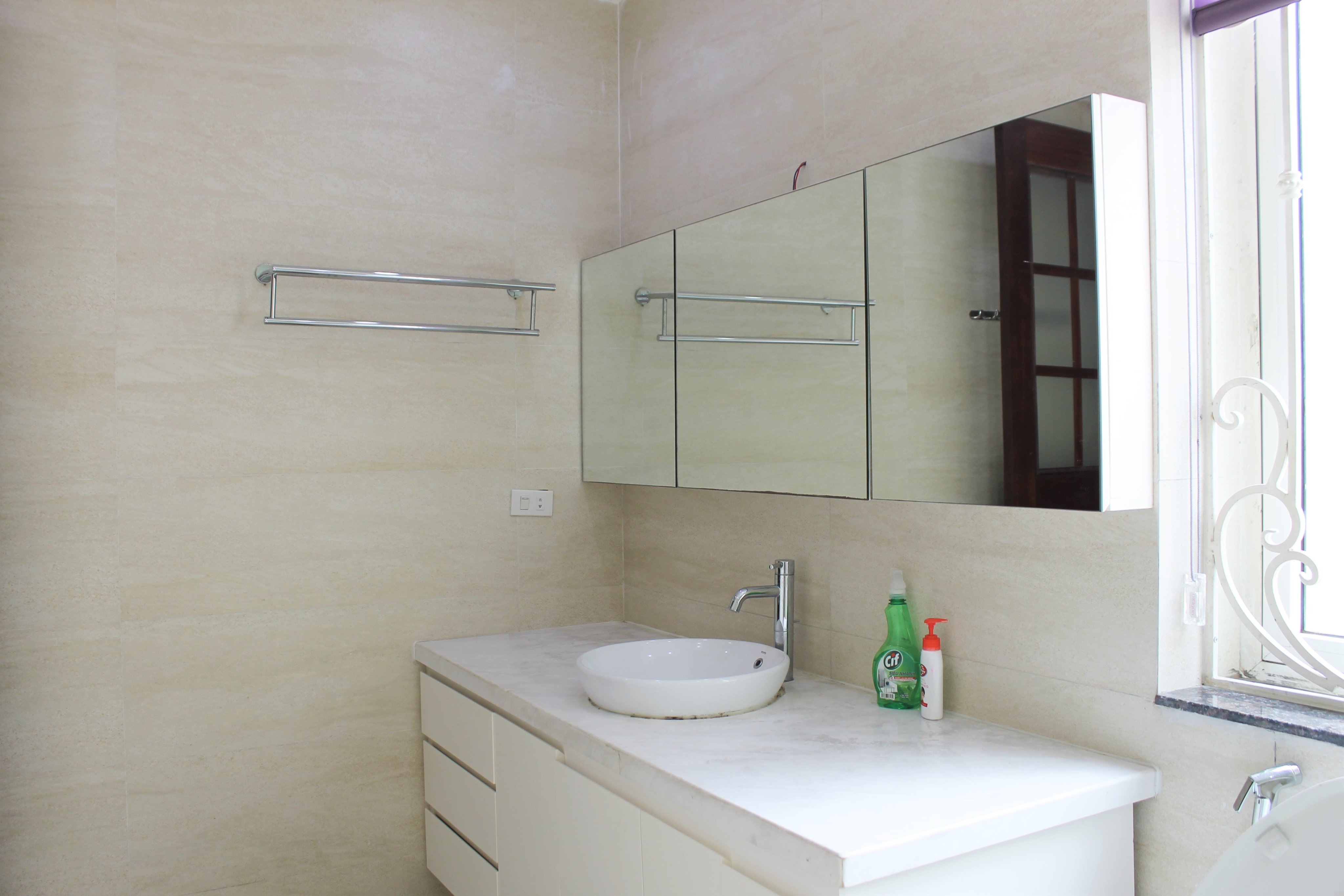 Hanoi Affordable Furnished 3 Bedrooms Duplex Villa in Vinhomes Riverside To Lease 8