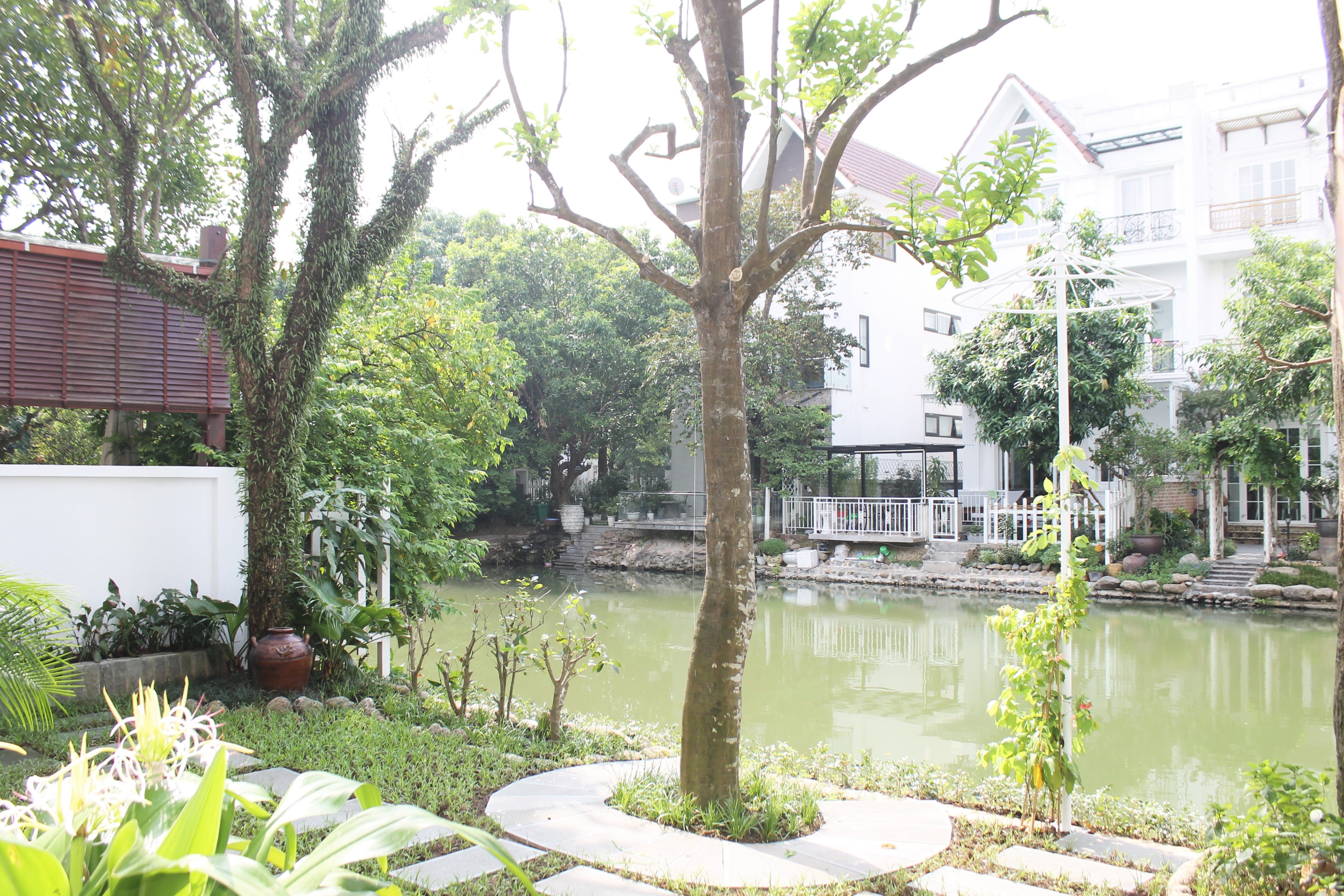 Hanoi Furnished 3 Bedrooms Duplex Villa To Lease at Vinhomes Riverside 15