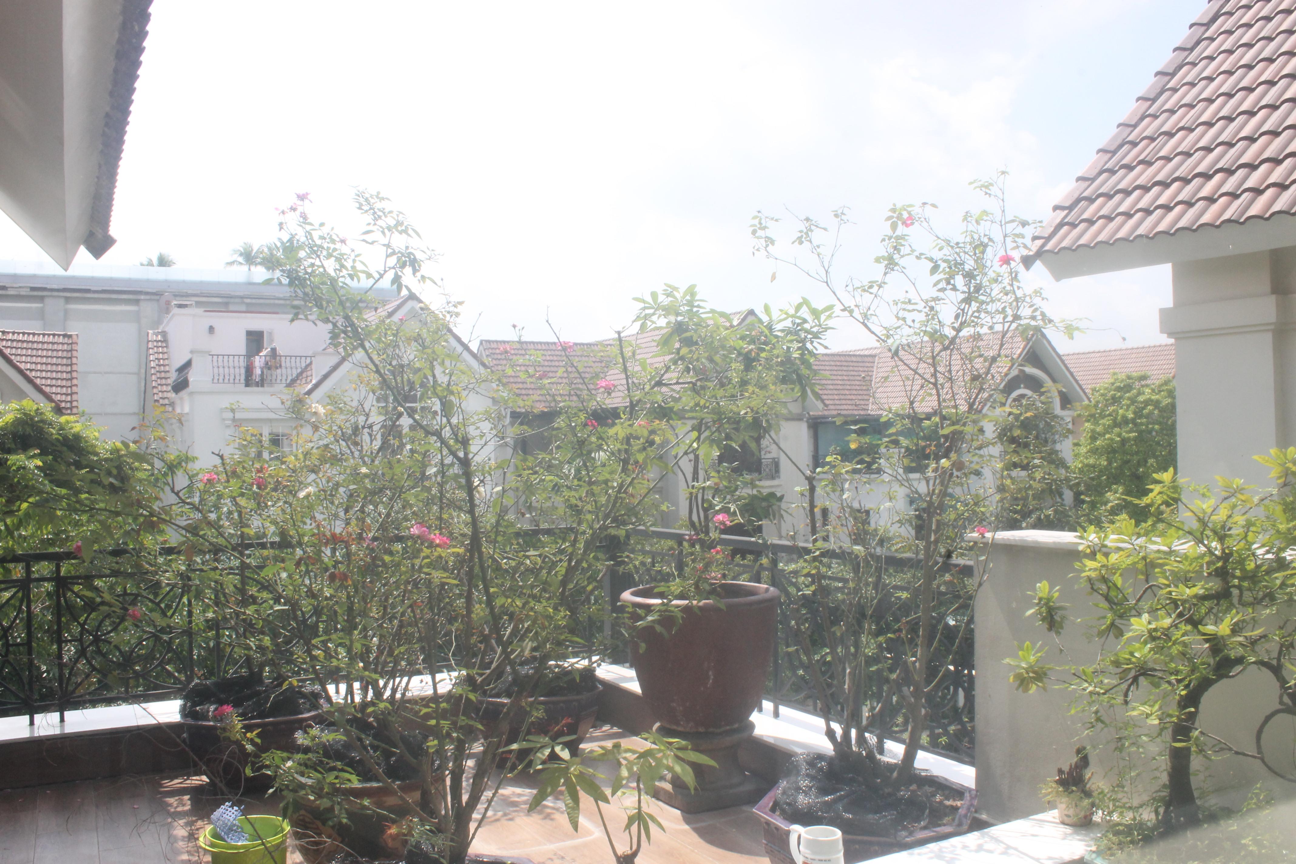 High-end utilities villas for rent in Hoa Phuong 03 - Vinhomes Riverside 7