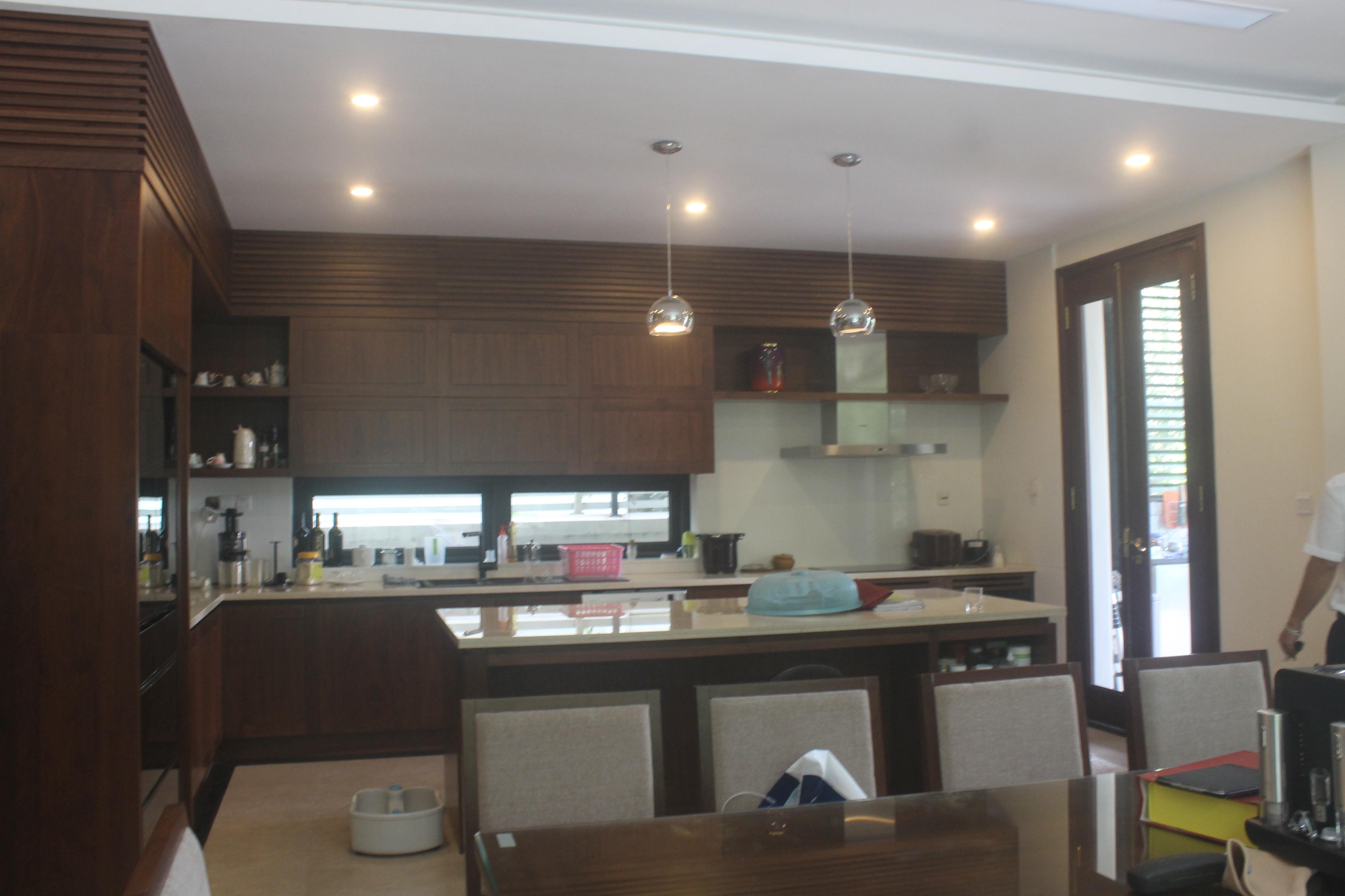 High-end utilities villas for rent in Hoa Phuong 03 - Vinhomes Riverside 9