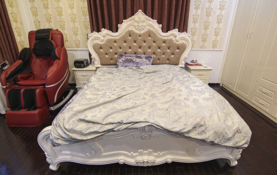 High-quality 200m2 villa for rent in Vinhomes Riverside Urban Town 12