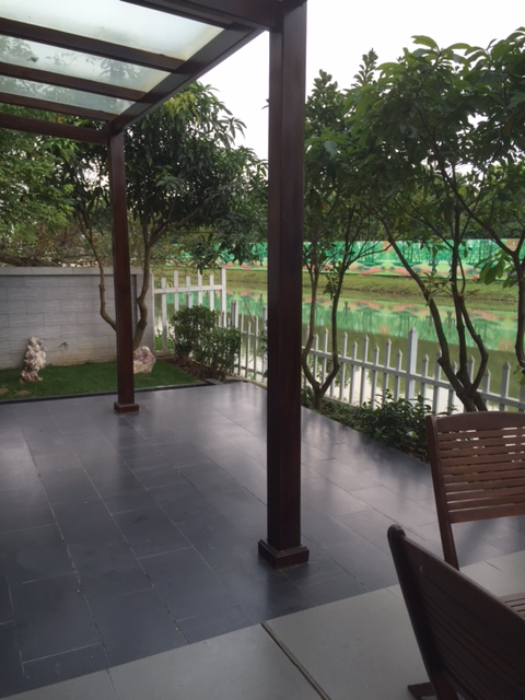 Hoa Lan villa with 5 bedrooms in Vinhomes Riverside Long Bien for rent 5