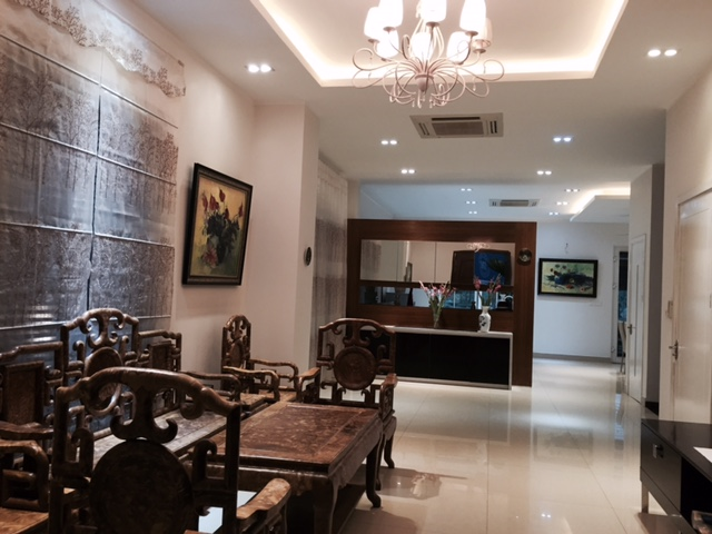 Hoa Lan villa with 5 bedrooms in Vinhomes Riverside Long Bien for rent 7