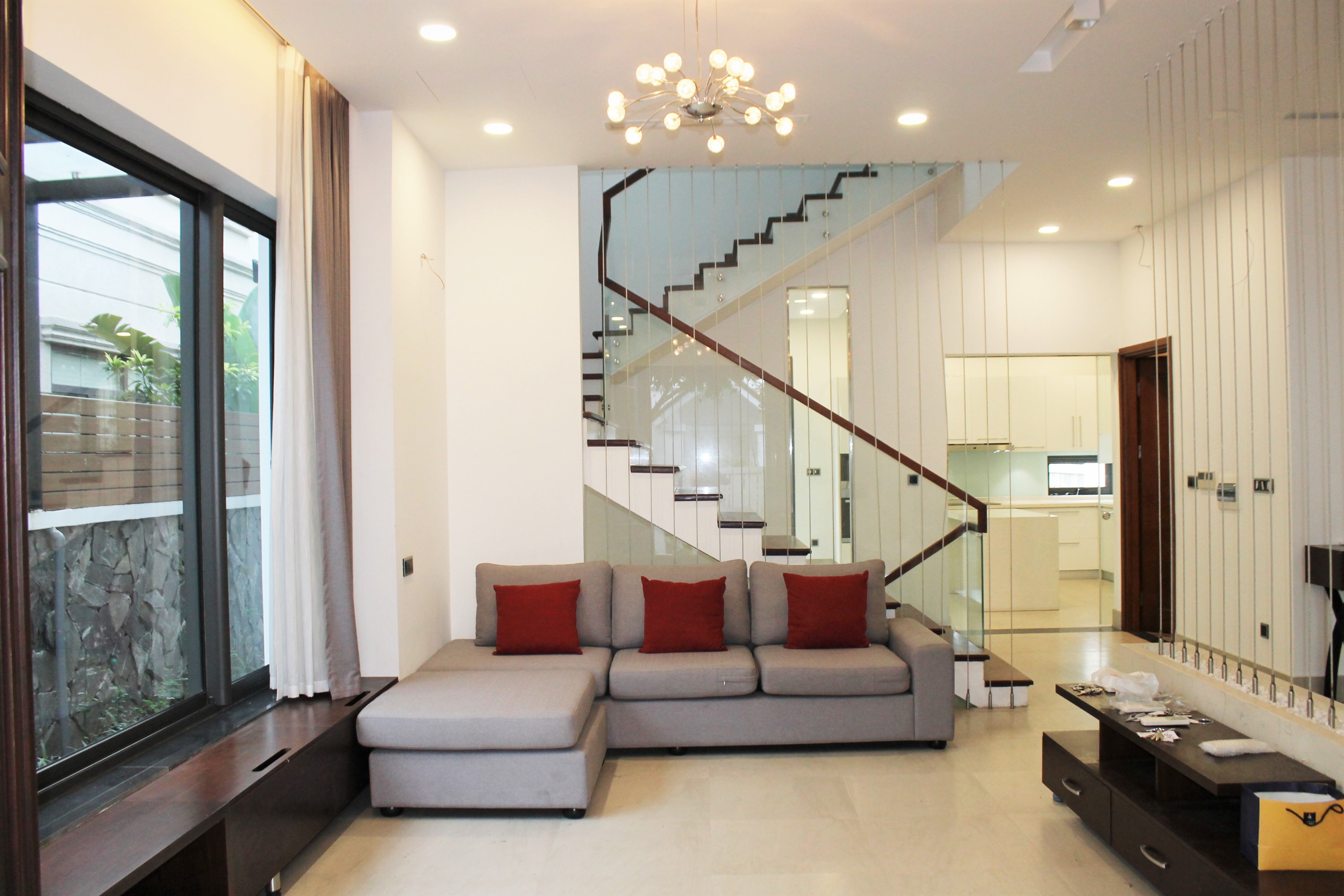 Hanoi affordable Furnished 4 Bedrooms Villa To Lease In Vinhomes Riverside, Close To BIS
