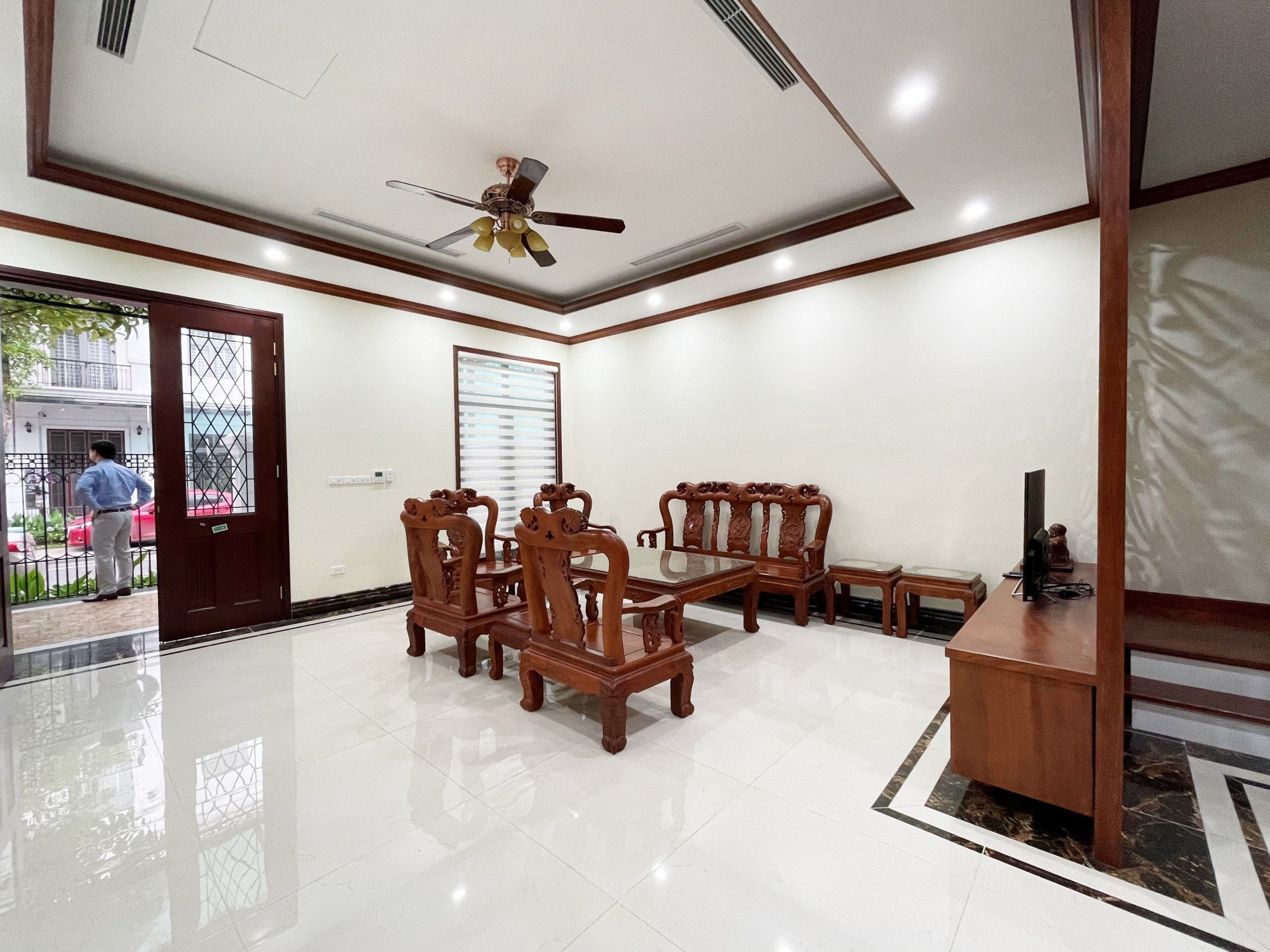 Villa for rent in Nguyet Que Vinhomes The Harmony only 1500 usd/ month