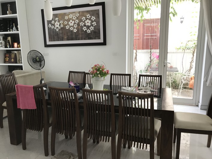 Lovely house for rent in Vinhomes Riverside - 200m - 4 bedroom | 4 bathroom 2