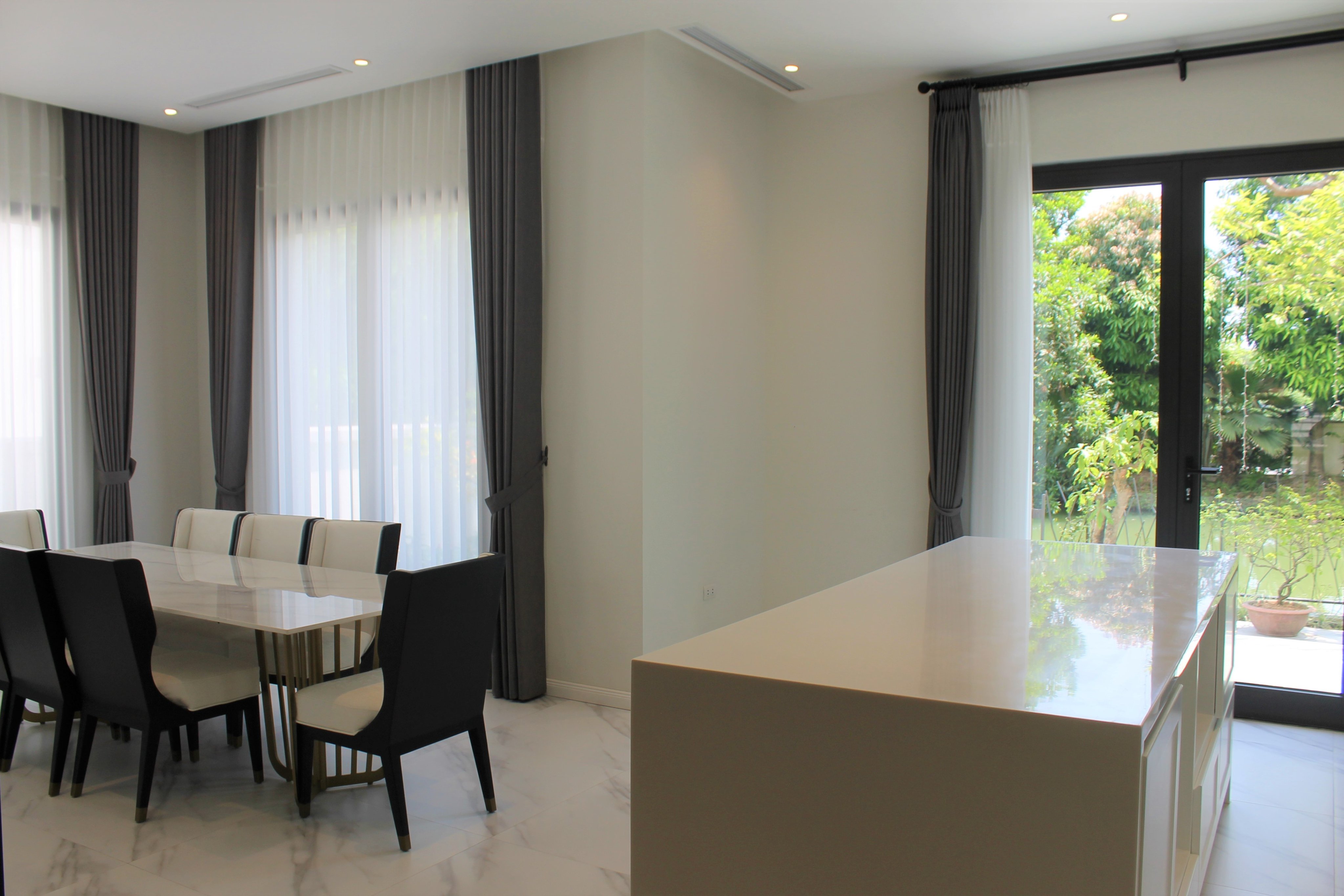 Luxurious Duplex Villa for Rent - Spacious 4 bedrooms 7