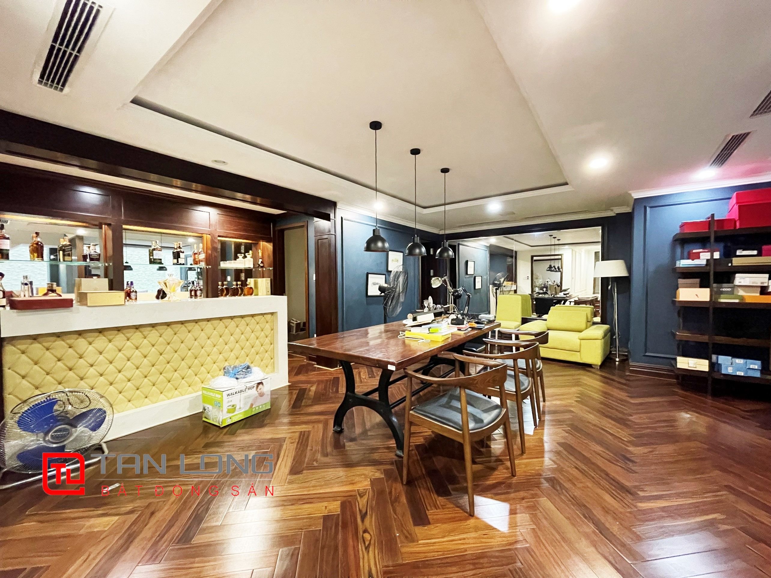 Luxurious Pool Villa for rent in Vinhomes Riverside Urban Town 7