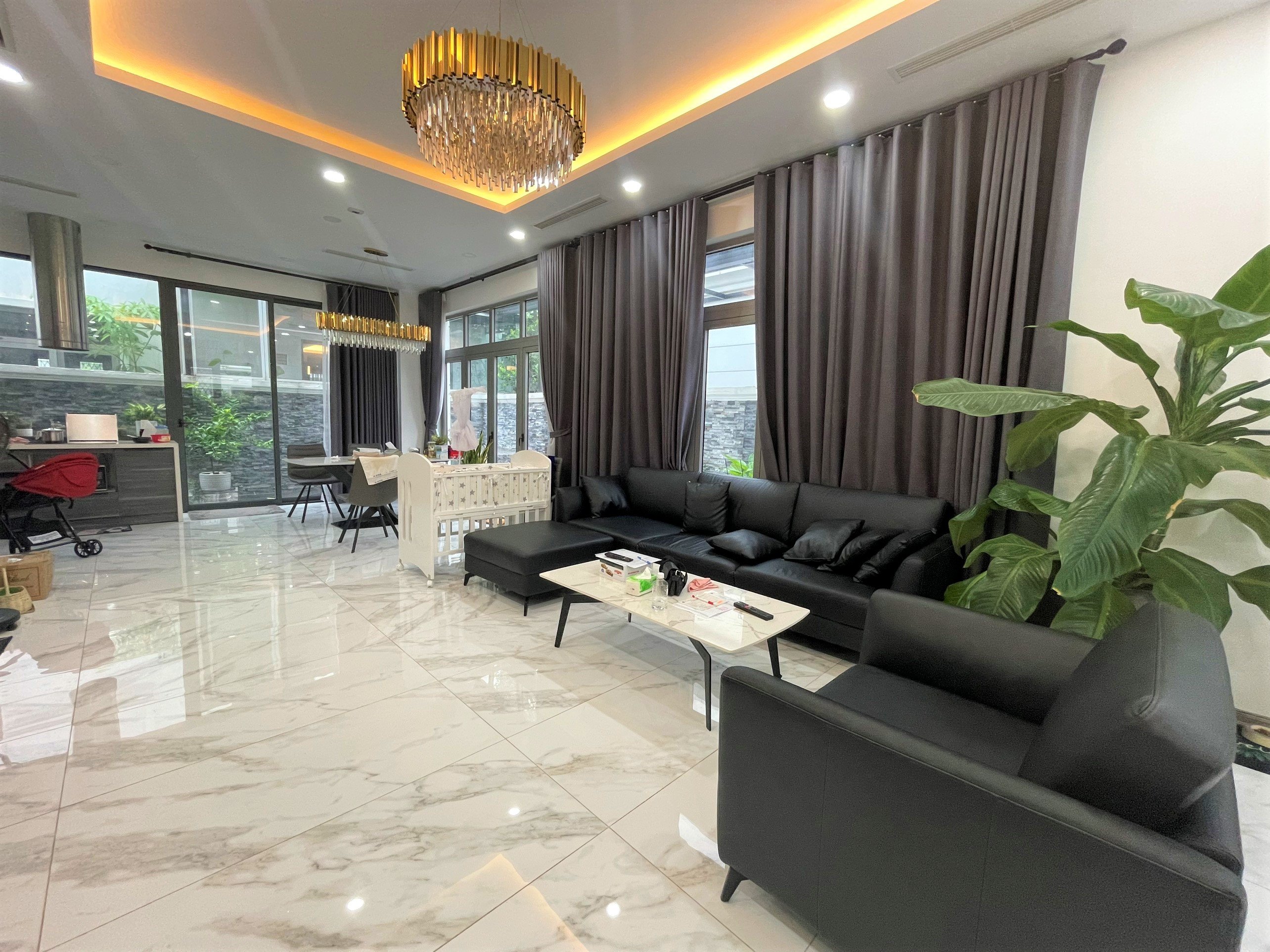 Modern semi-detached house for sale in Vinhomes The Harmony Nguyet Que 2