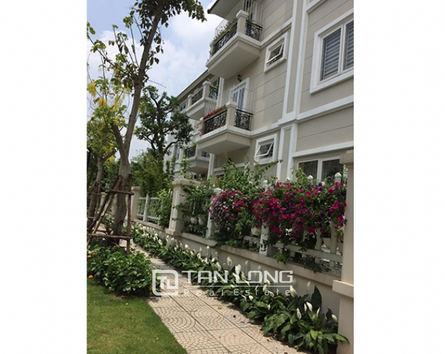 Modernly designed 3 bedroom villa in Anh Dao area, Vinhomes Riverside, Long Bien district 2