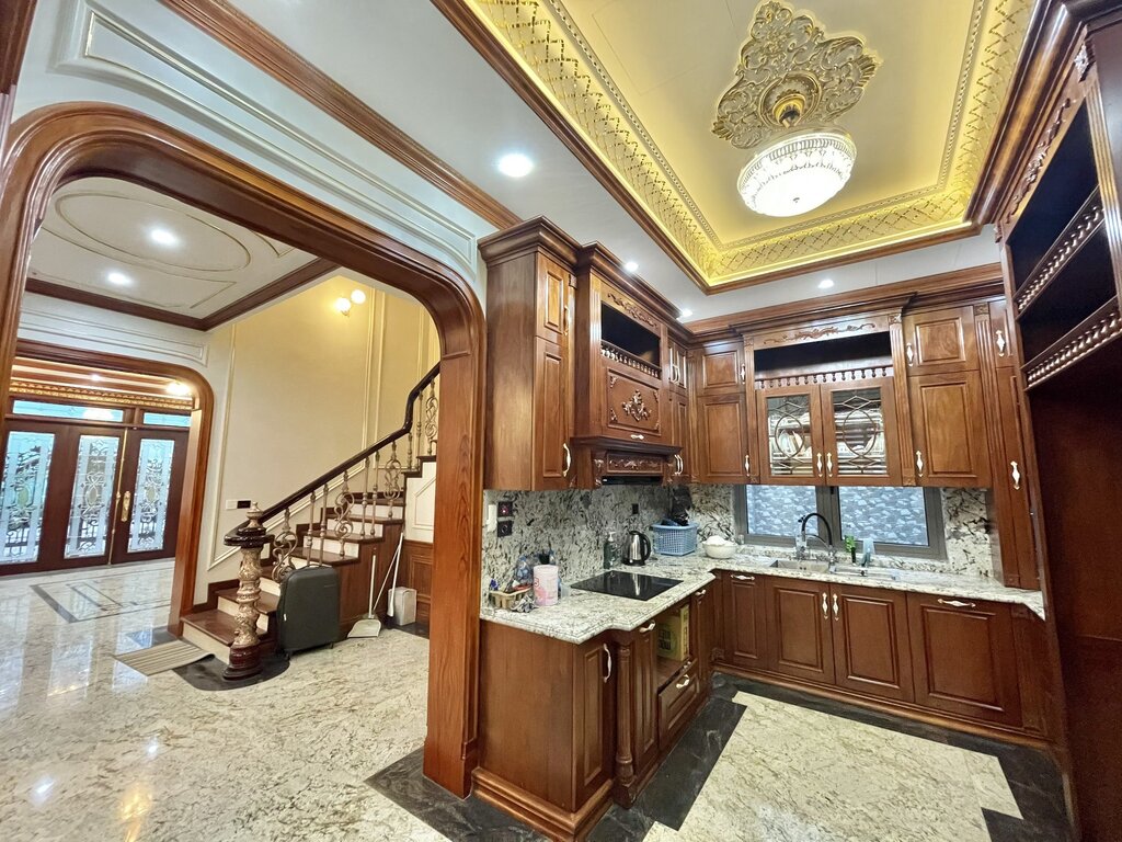 Neoclassical Detached villa for rent in Vinhomes The Harmony Urban Area 2