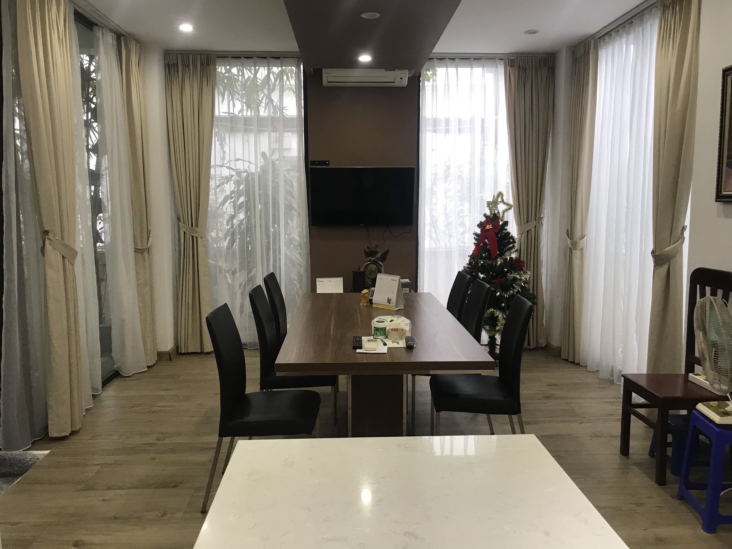 Nice house for rent in Vinhomes Riverside, 164Sqm 4Br, fully furnished 3
