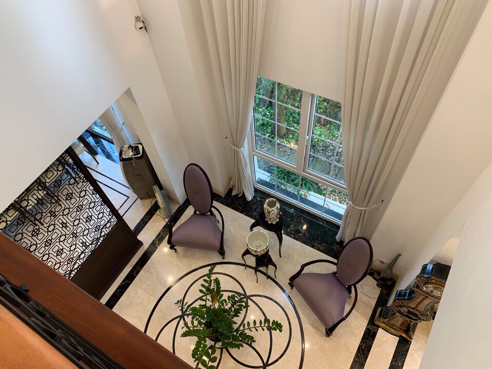 Refined 4bedroom villas for rent in Hoa Lan Vinhomes Riverside,Long Bien district 17