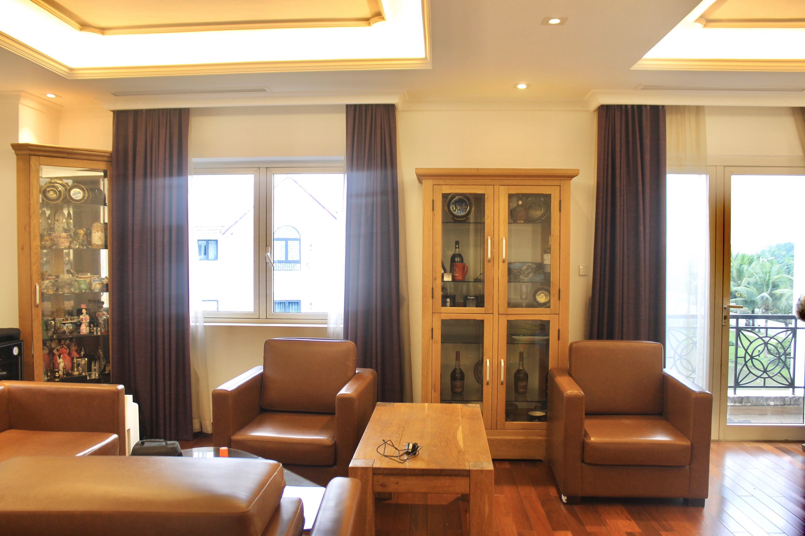 Remarkable villa for rent in Anh Dao street, Vinhomes Riverside 7