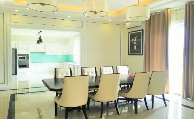 Renting serviced villa with 3 bedrooms in Hoa Sua lane, Vinhomes, Long Bien 5