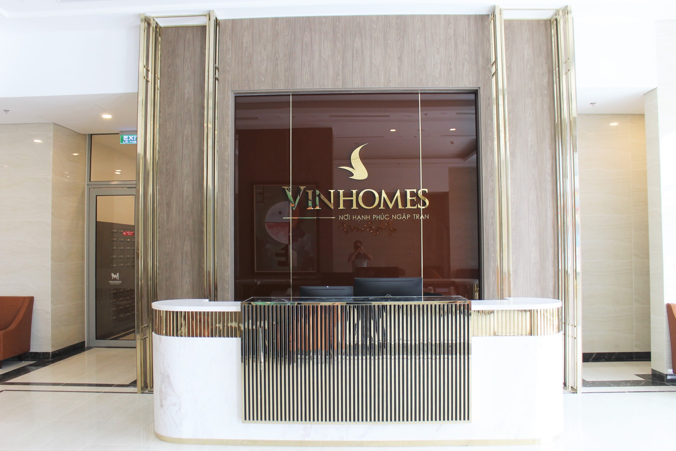 Selling finished Apartment on Low Floor and Building S2 Vinhomes Symphony 2