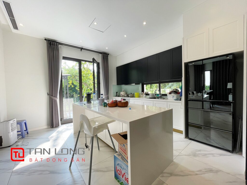 Selling Single Villa with Basement at Vinhomes Riverside Long Bien 2