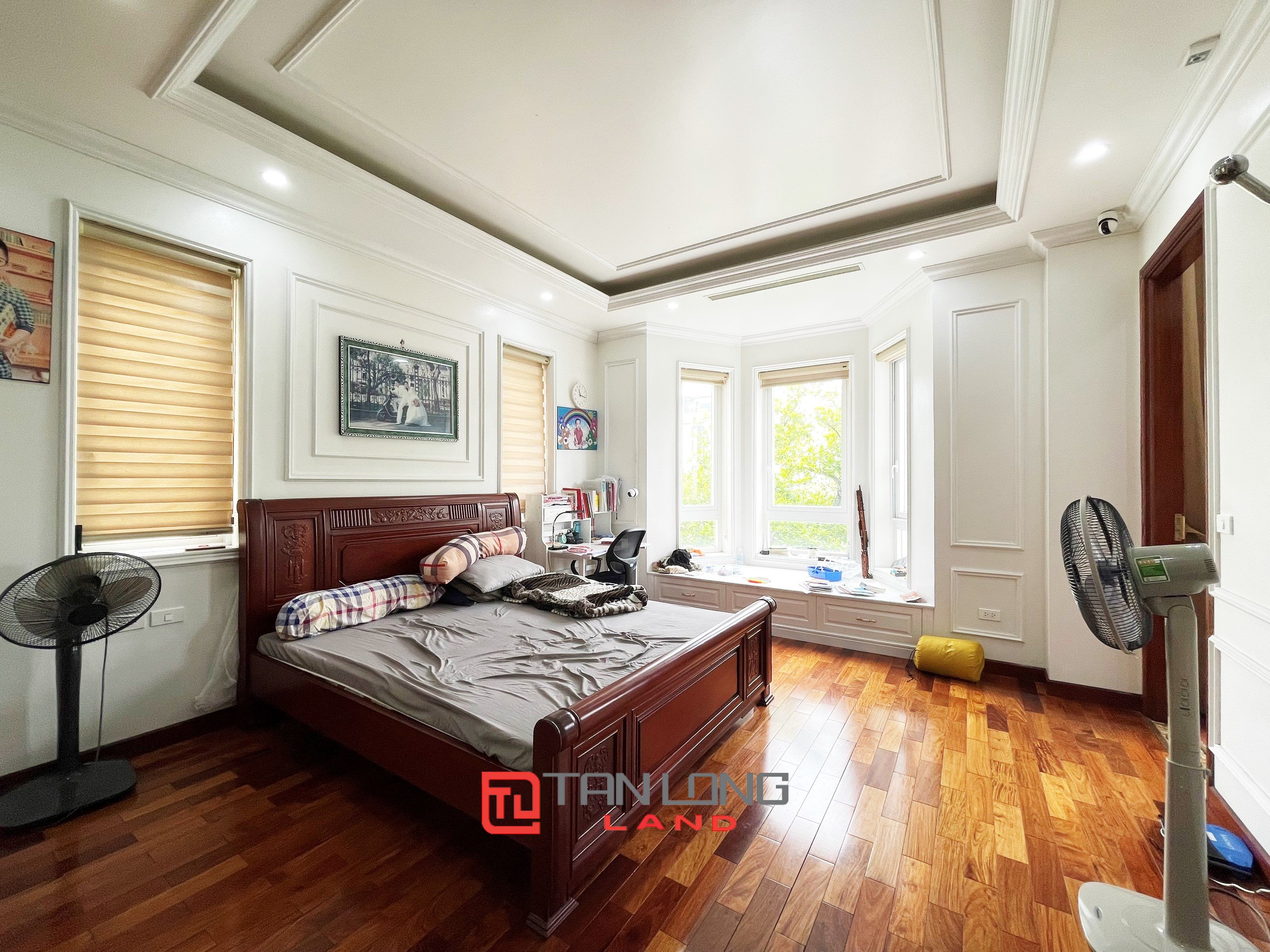 Single Villa for rent 300sqm Near BIS International School at Vinhomes Riverside Long Bien 14