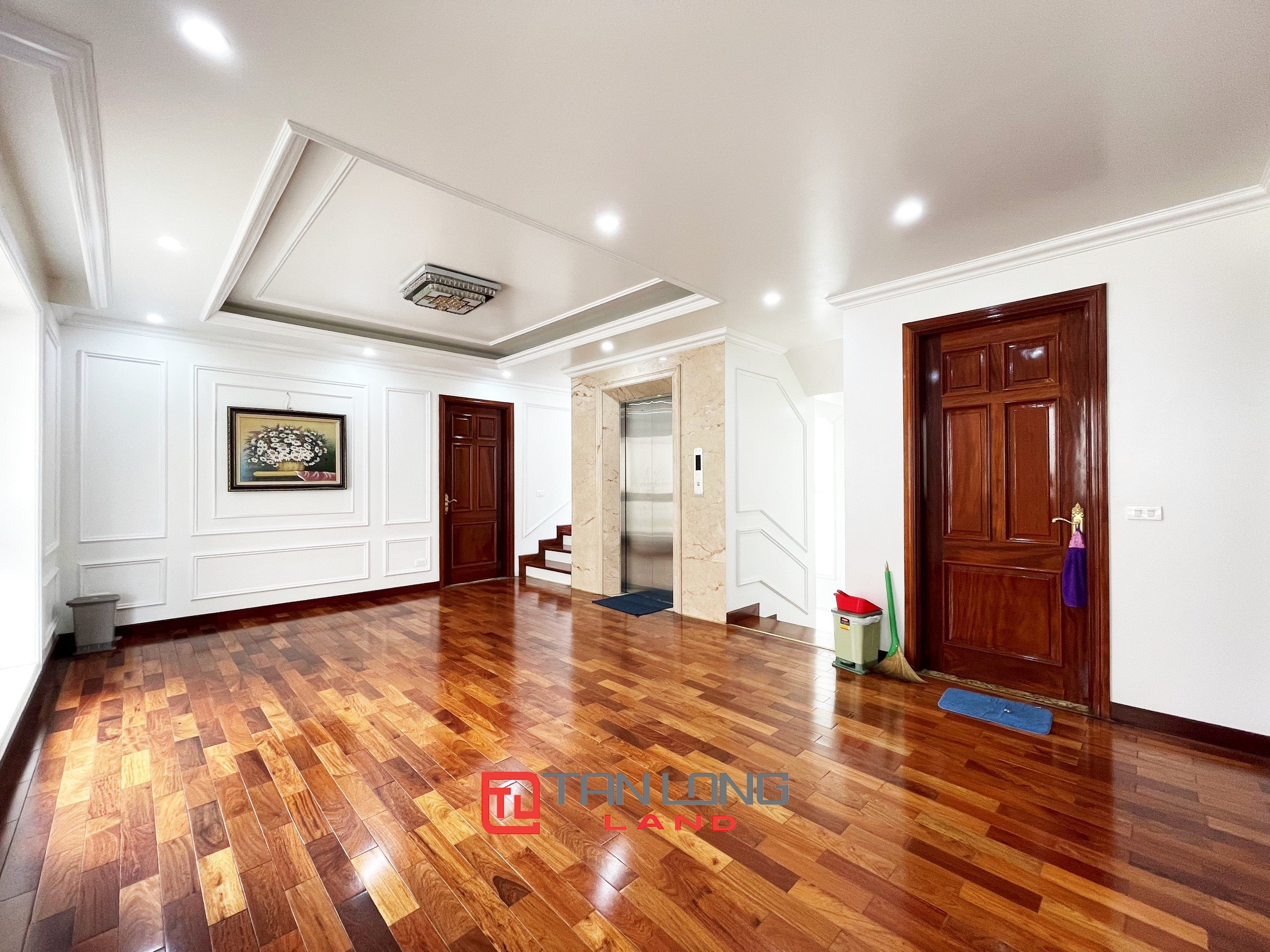 Single Villa for rent 300sqm Near BIS International School at Vinhomes Riverside Long Bien 18