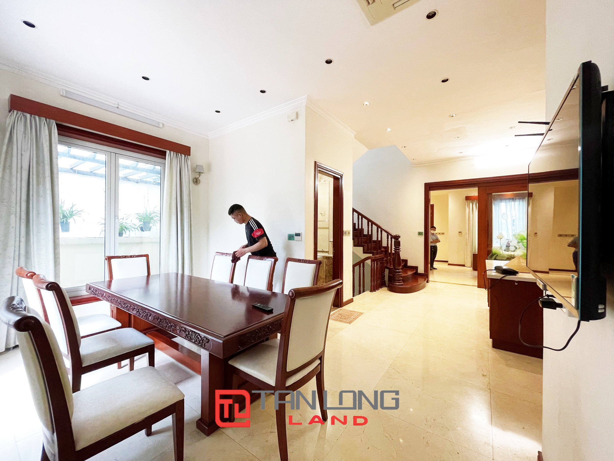 Single Villa for rent with River view Near BIS International School at Vinhomes Riverside 7