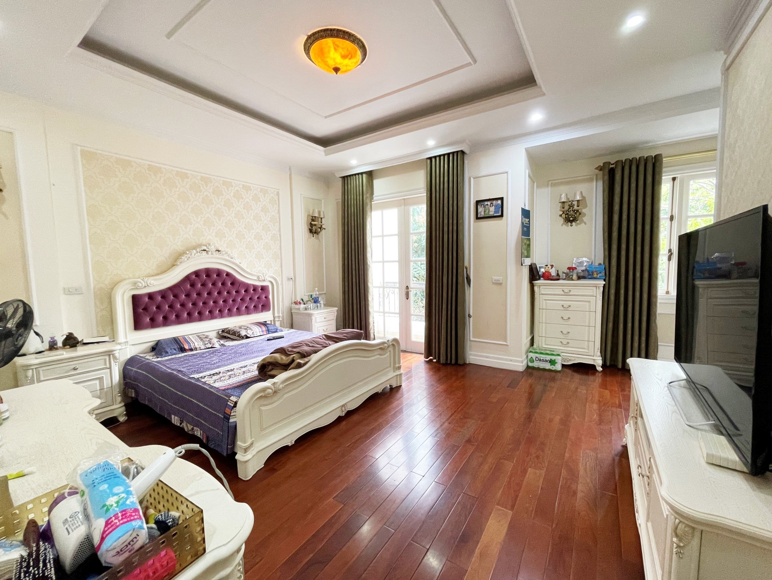 The luxury Duplex full furniture Villa in Anh Dao of Vinhomes Riverside for rent only 1730$/month 8