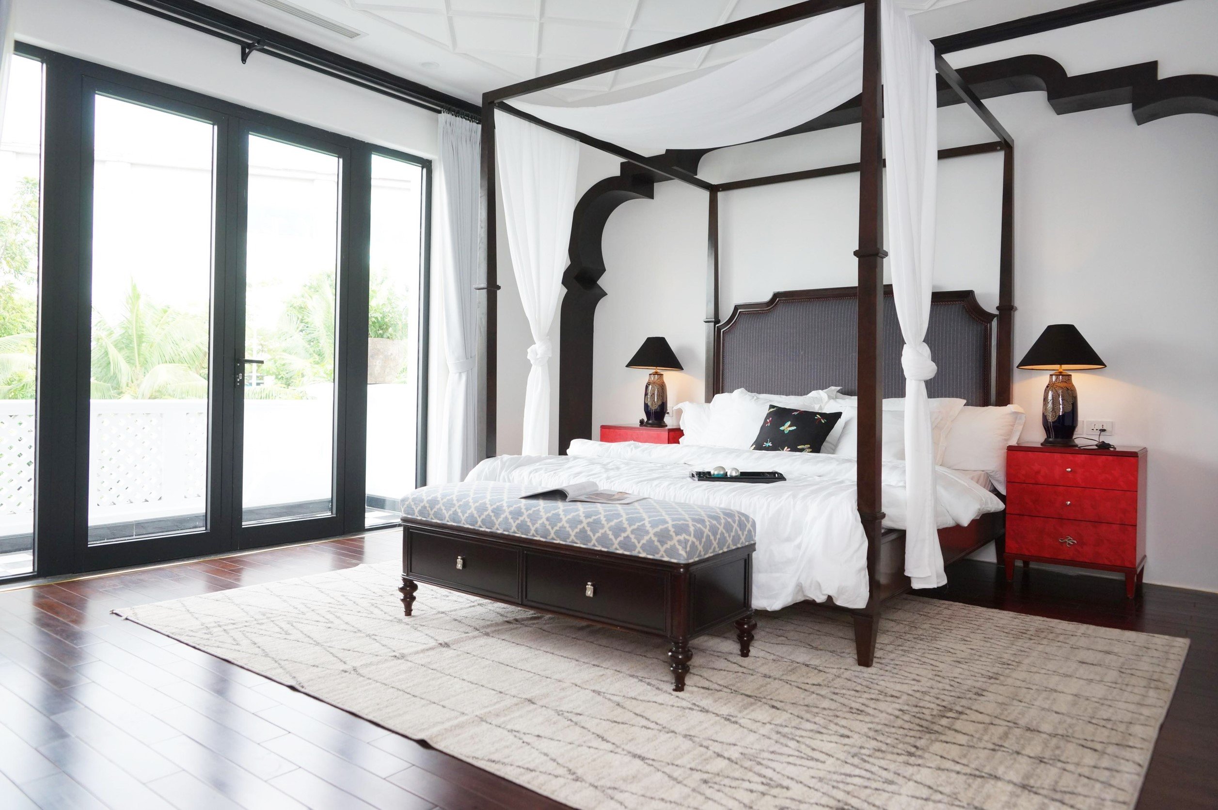 The luxury MGallery 5stars villa for rent in Vinhome Riverside only $5500/ month 6