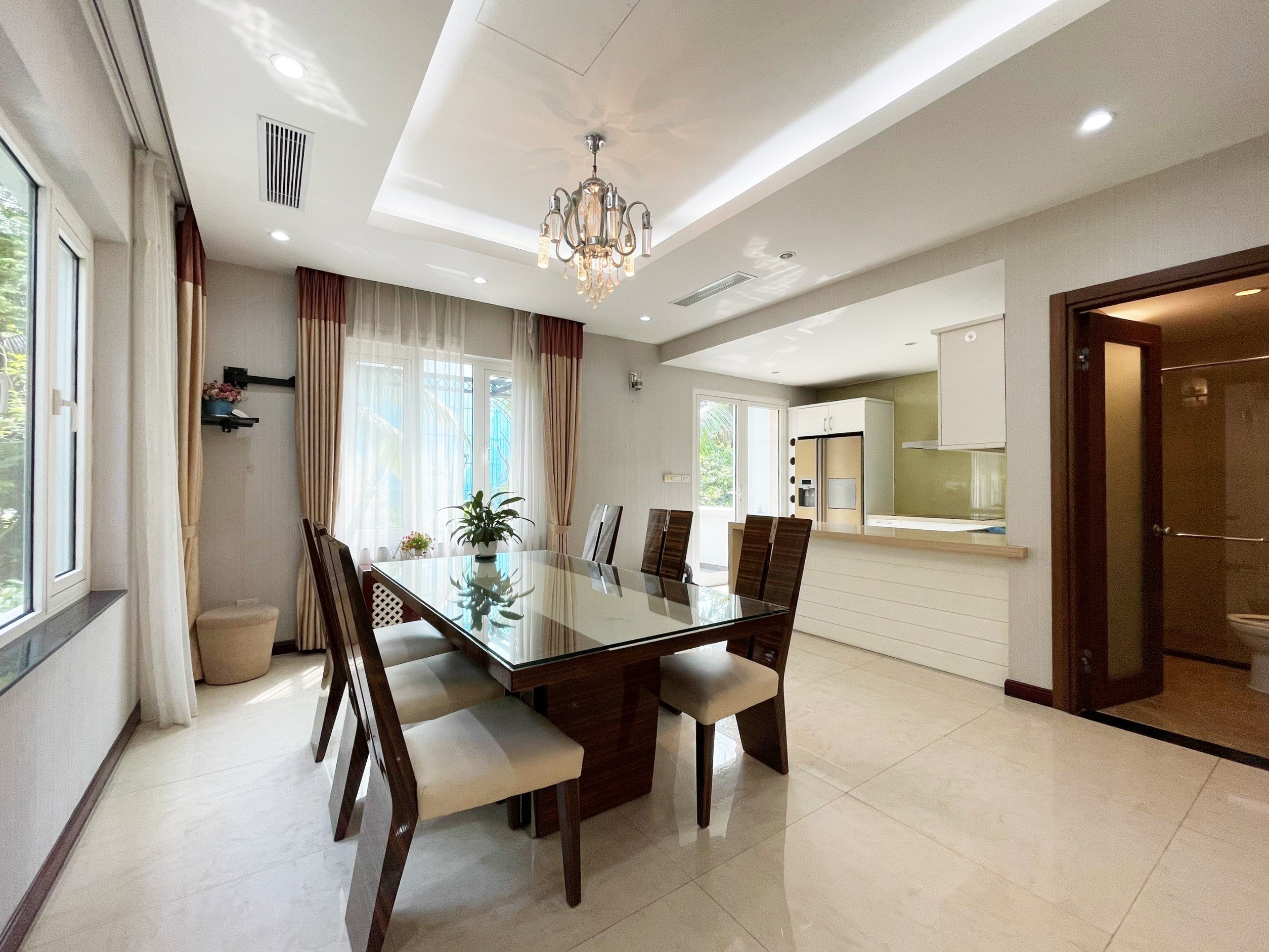 The luxury villa in Bang Lang 283 m2, 5 beds with gym and recreation room, full high quality imported furniture for rent only 2840 usd/ month 6