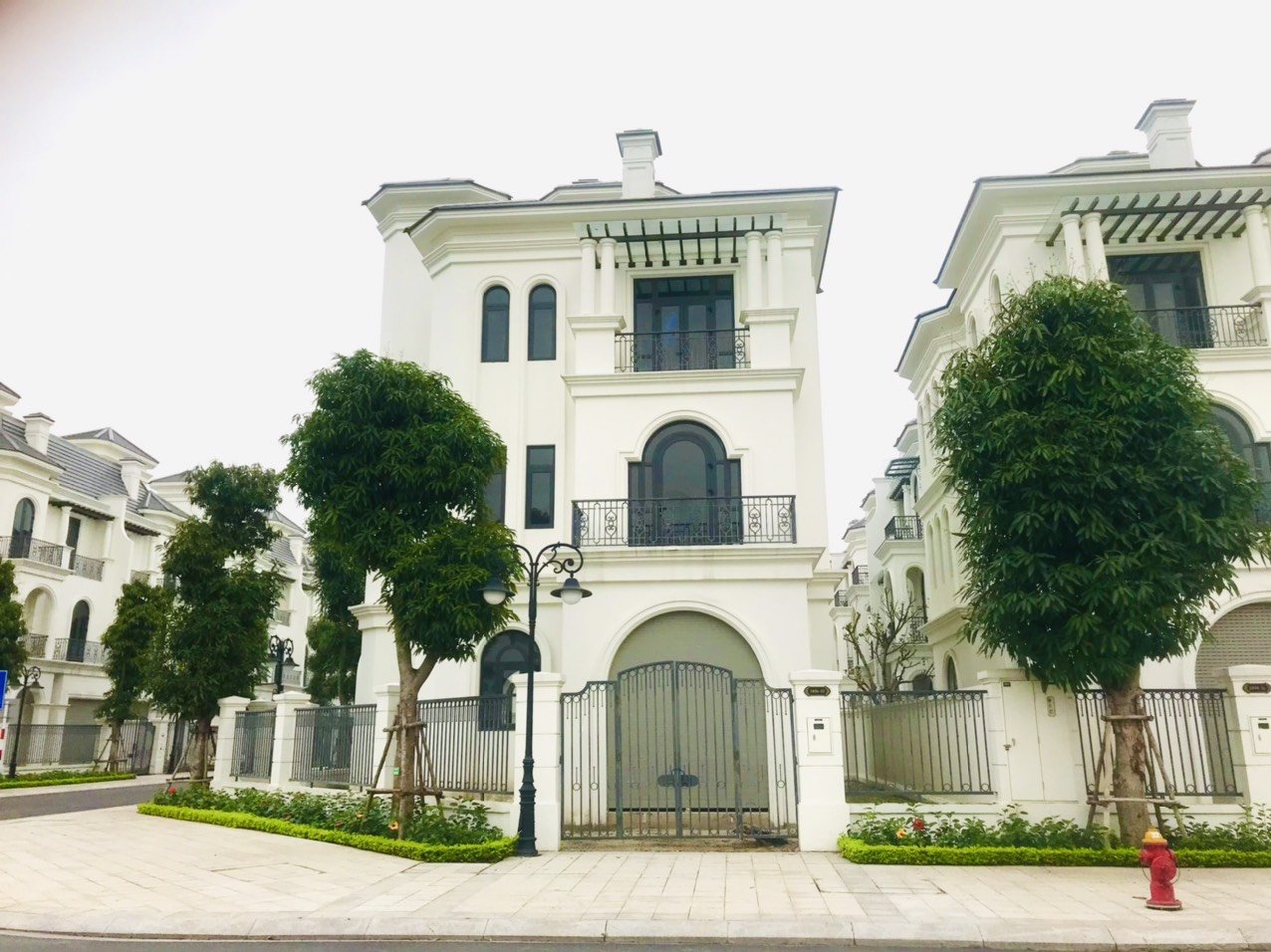 The Most Beautiful Villa for sale in Sao Bien Subdivision, Vinhomes Ocean Park 4