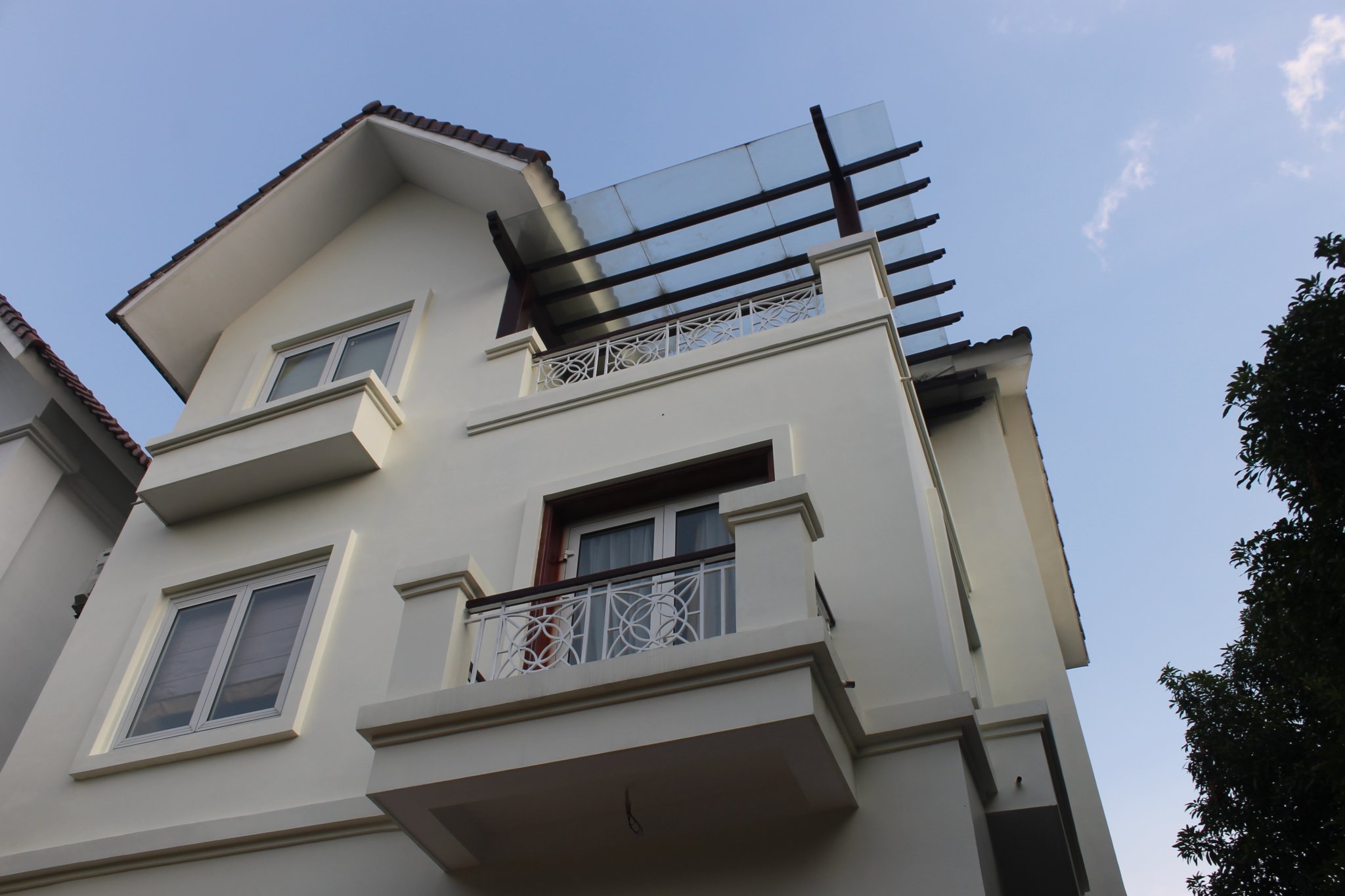 The Vinhomes Riverside Hoa Lan villas for rent in Long Bien district 12