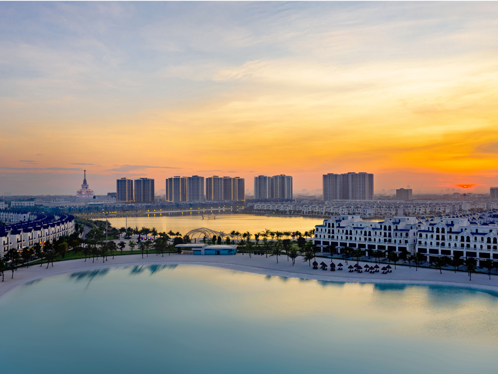 Valuable San Ho Subdivision Shophouse for sale in Vinhomes Ocean Park 5
