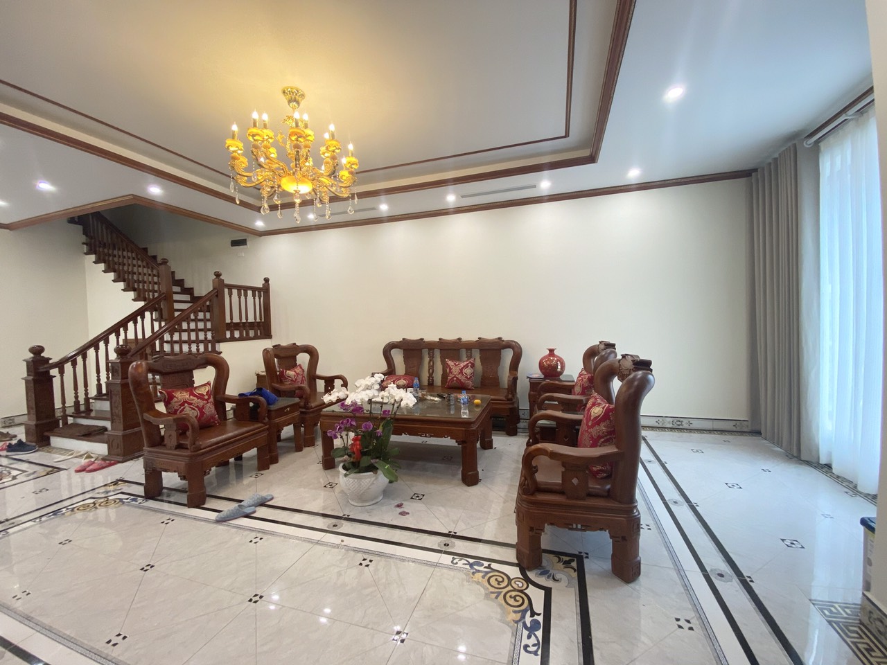 View villa in Vinhomes The Harmony for rent 192 sqm, full furniture 2