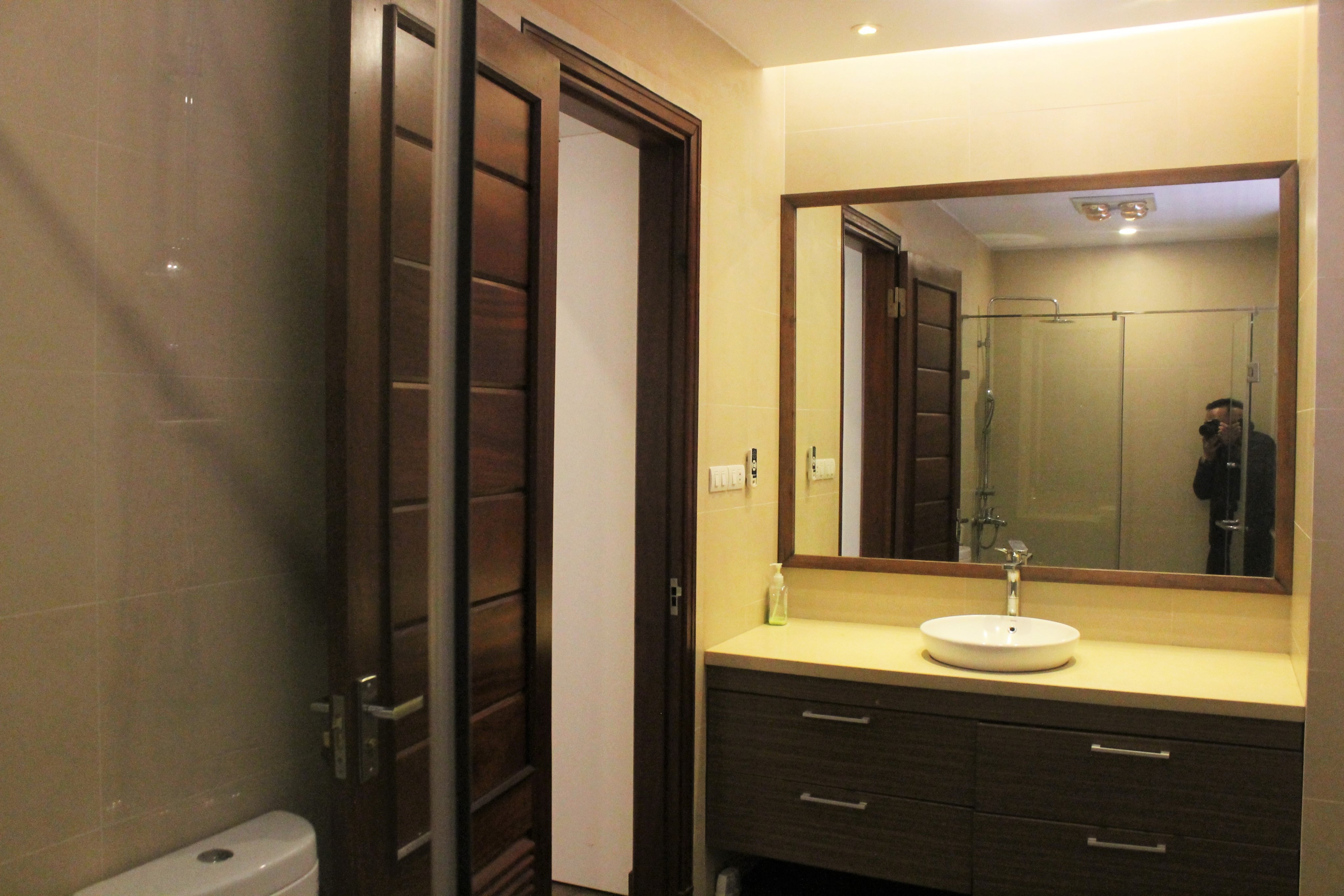 Villa 165 sqm, 3 Beds full furniture in Vinhomes Riverside for rent only 1530 USD/ month 6