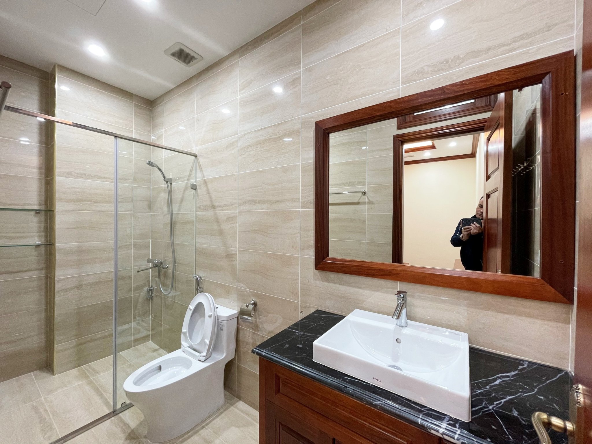 Villa for rent in Nguyet Que Vinhomes The Harmony only 1500 usd/ month 7