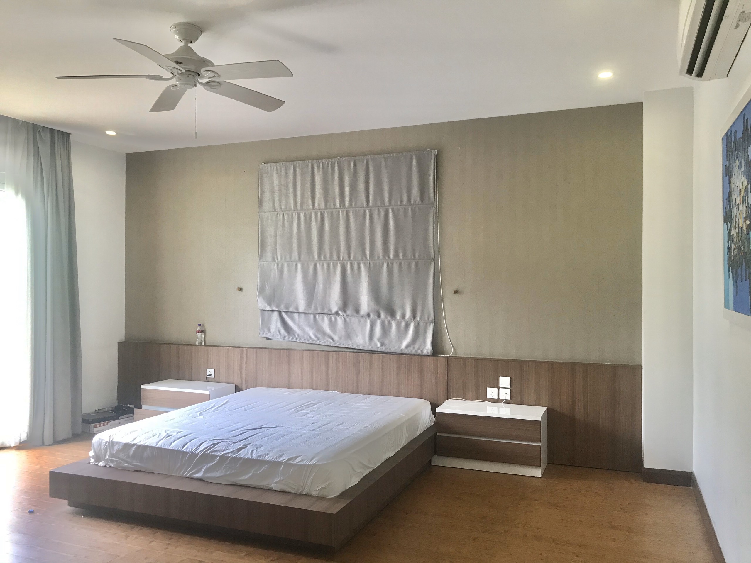 Vinhomes Riverside Lovely Garden Furnished Villa For Rent. Close to BIS, ALMAZ 12