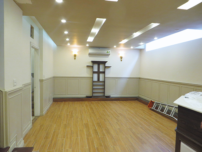 Vinhomes Riverside: renting 250m2 villa in Hoa Lan road, modern design, full furniture 18