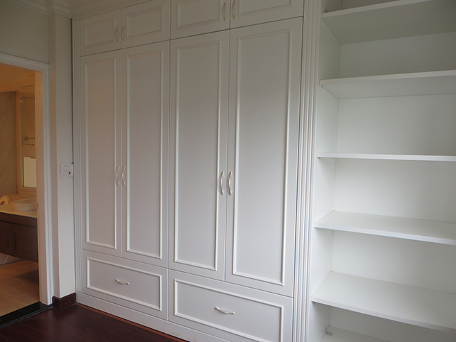 Vinhomes Riverside: renting 250m2 villa in Hoa Lan road, modern design, full furniture 5