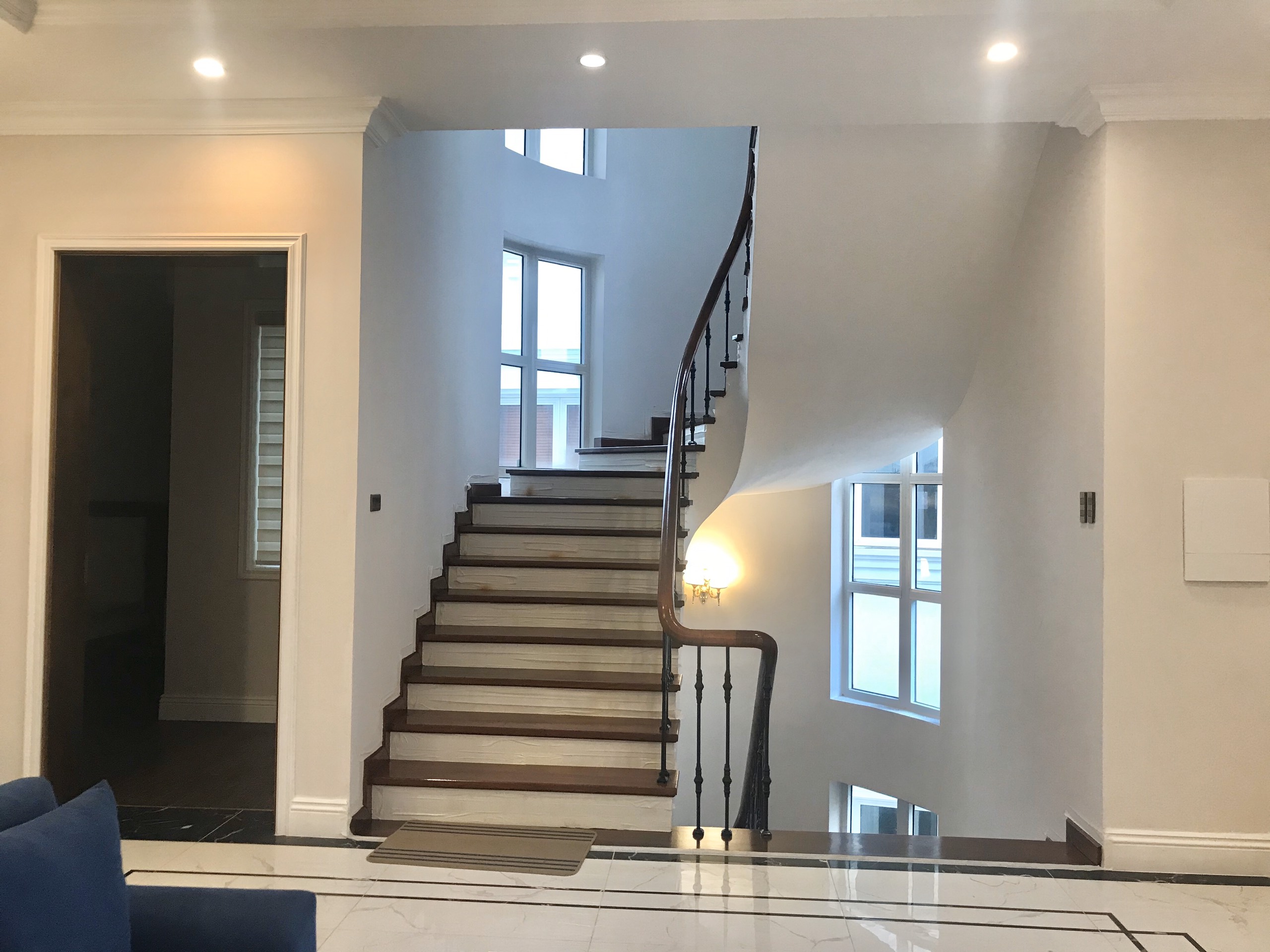 Vinhomes Riverside/villas for rent in Bang Lang, Long Bien district 4